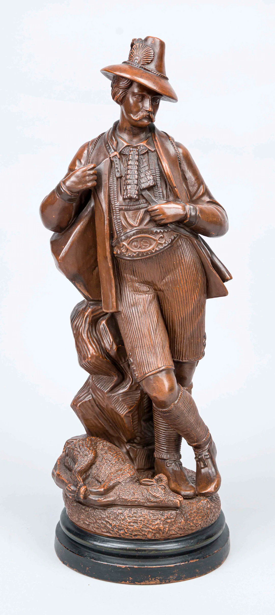 Alpenländischer Jäger in Tracht m