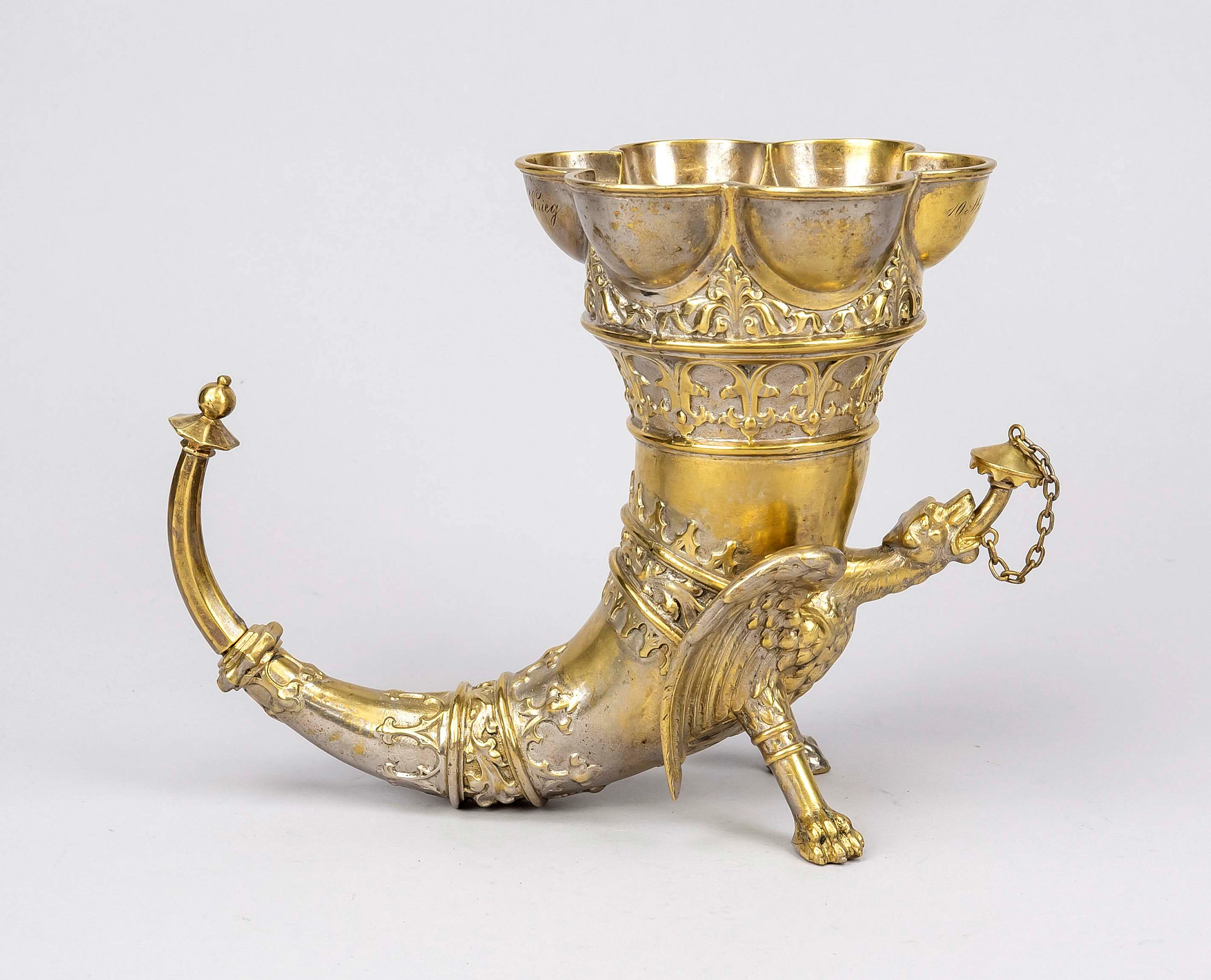 Historismus-Prunkhorn mit Öllampe, E