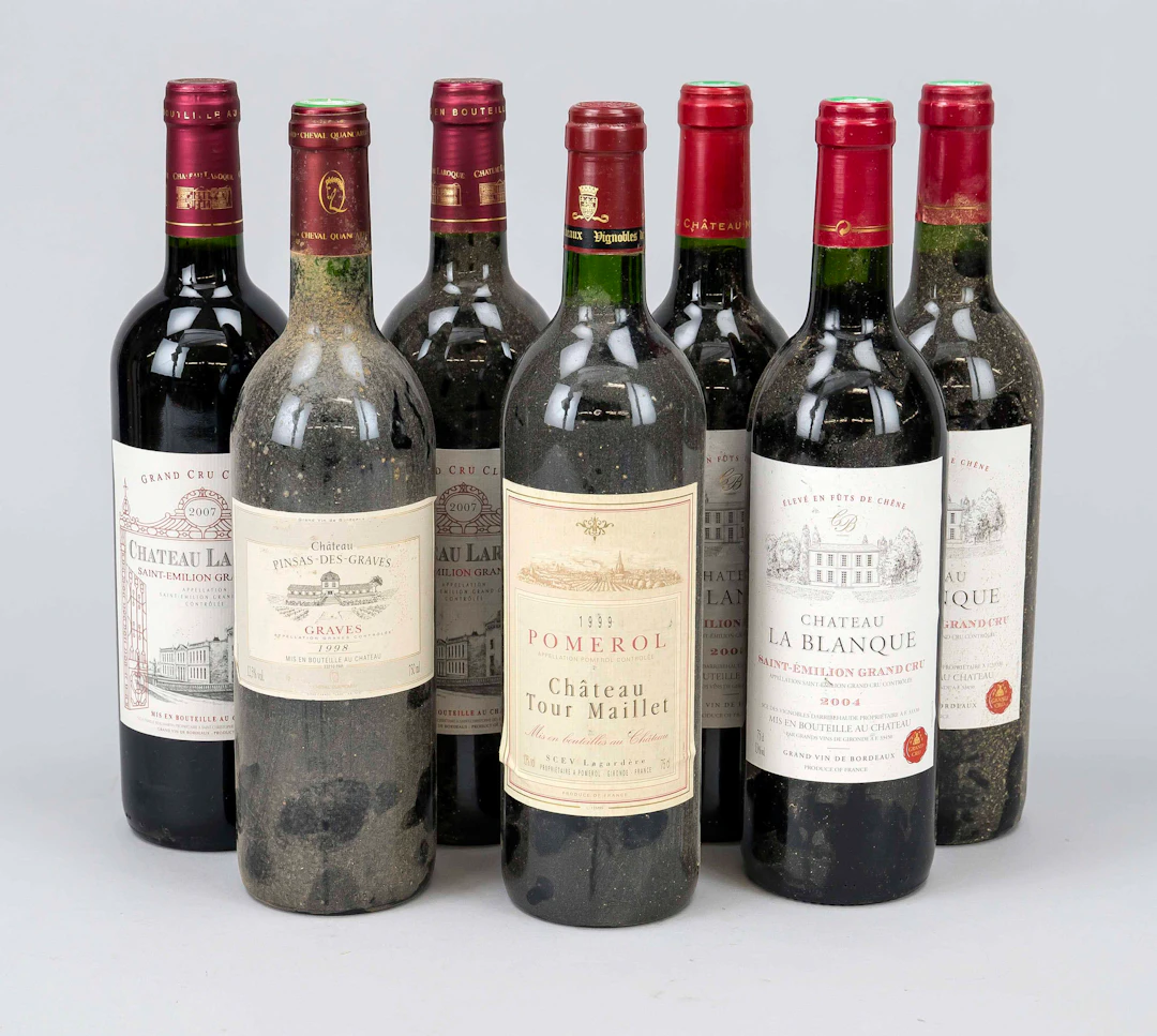 17 Flaschen französischer Rotwein