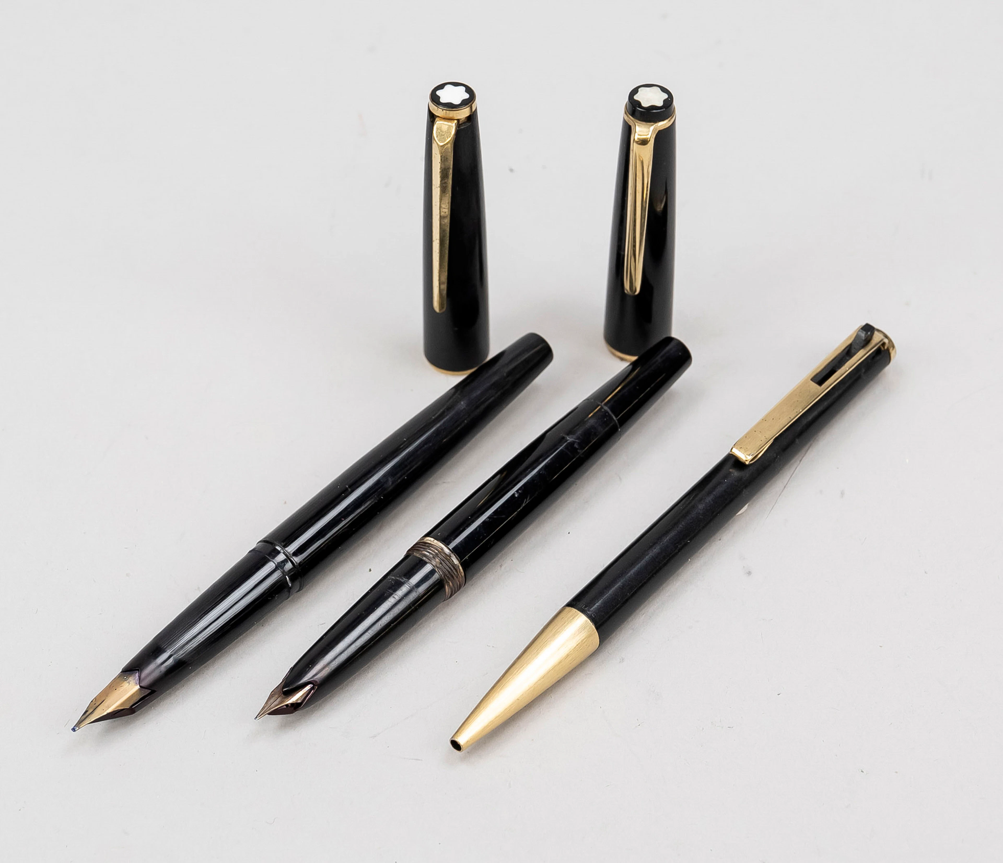 3 Schreibgeräte von Montblanc, 2.