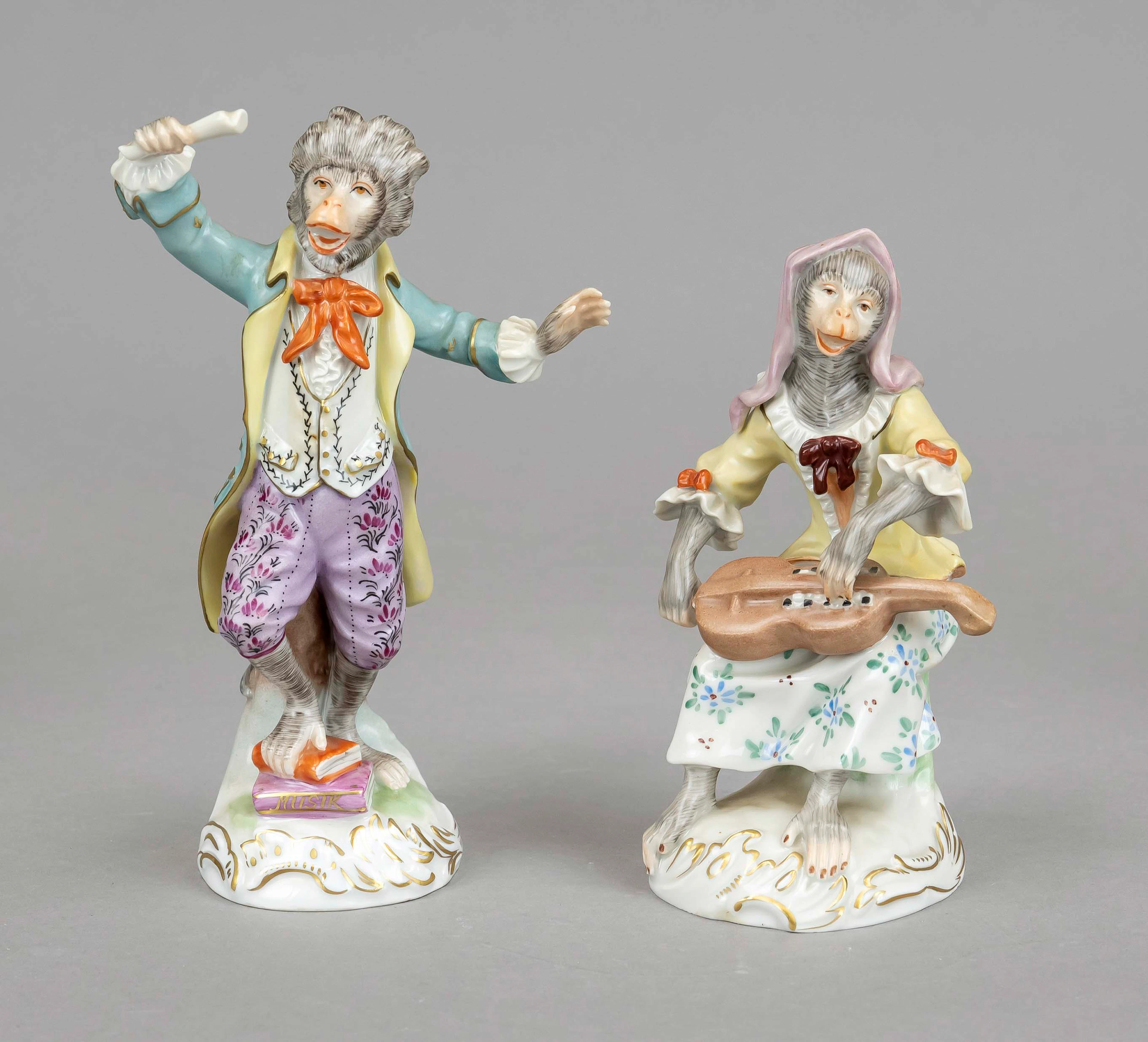 Zwei Figuren aus der Affenkapelle, P