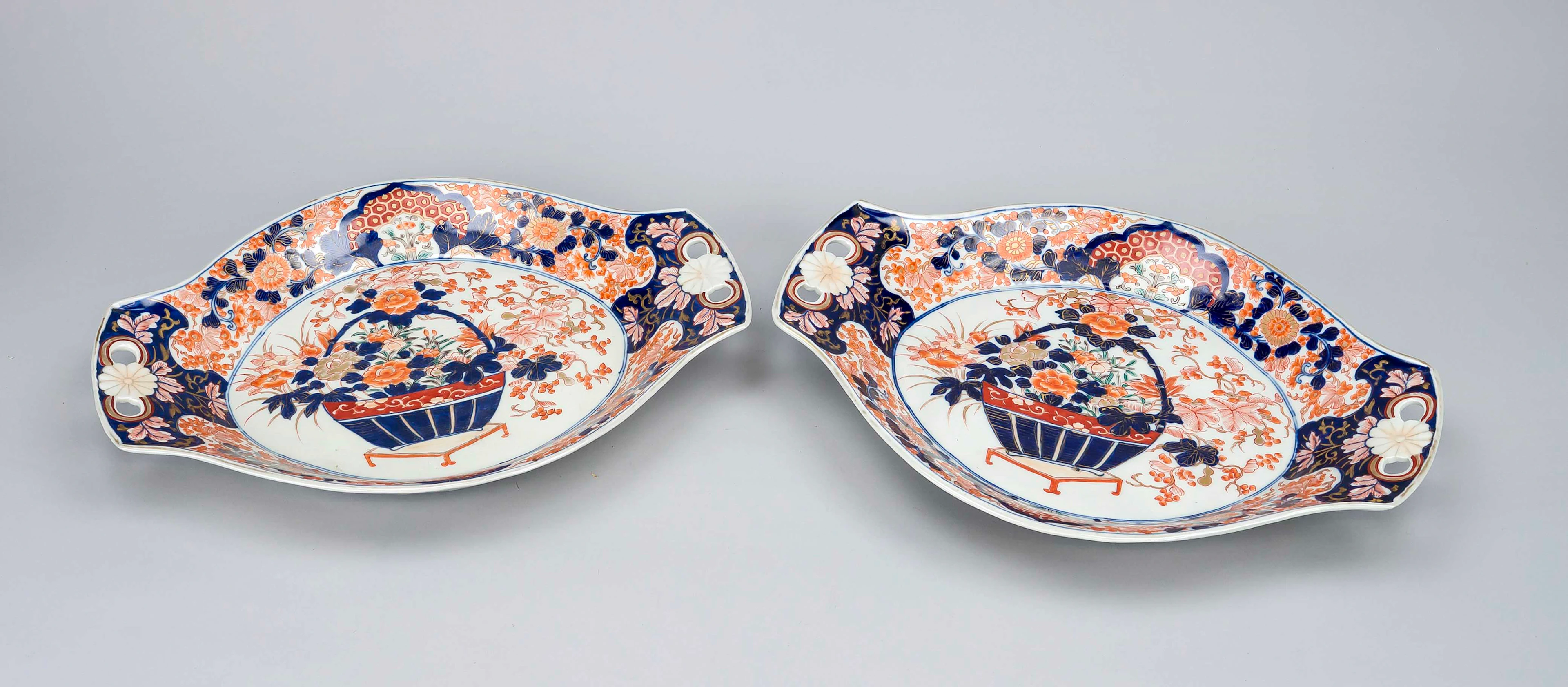 Paar Imari Schalen, Japan, 19. Jh