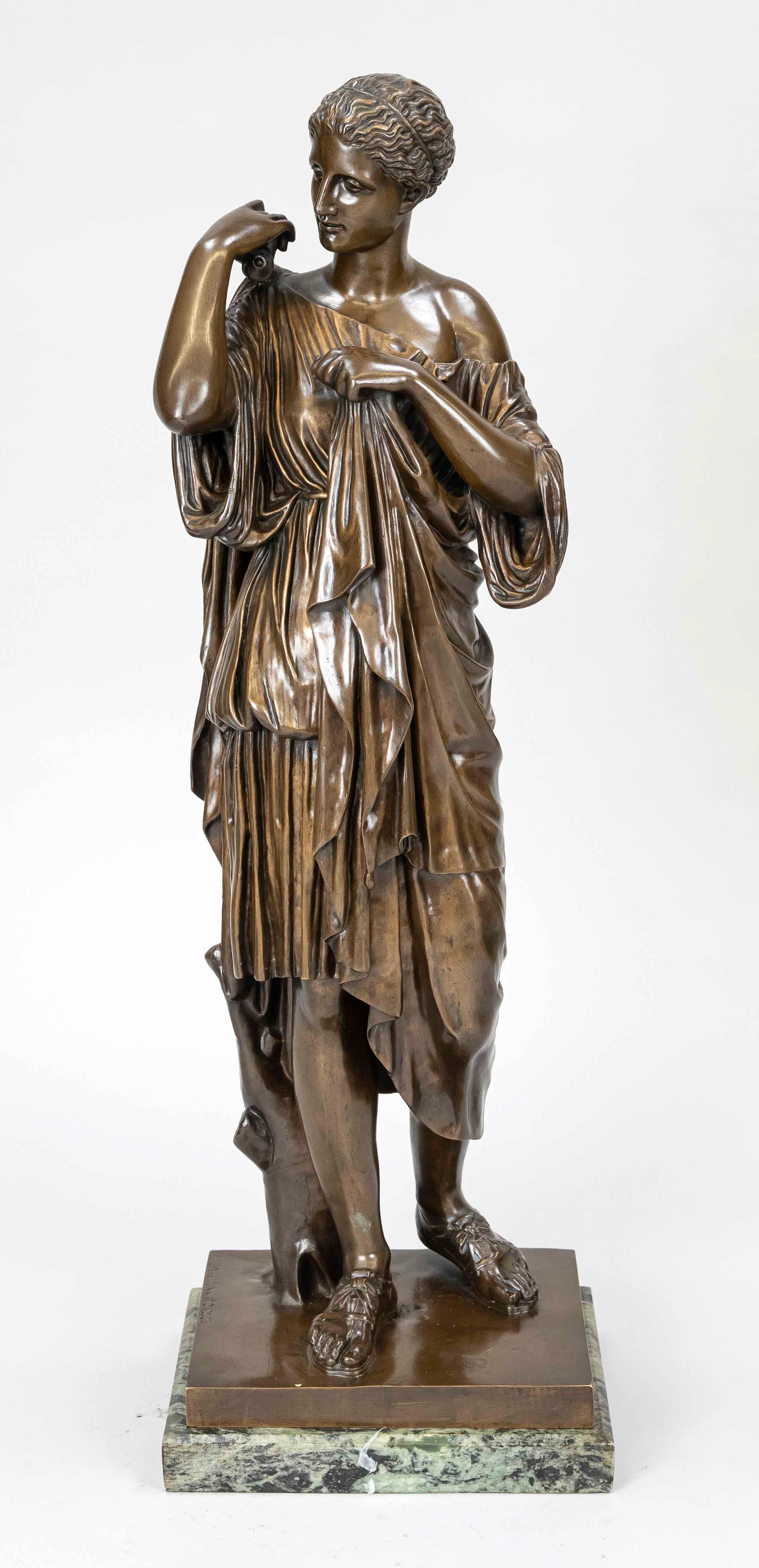 Große Bronzeskulptur der Diana von