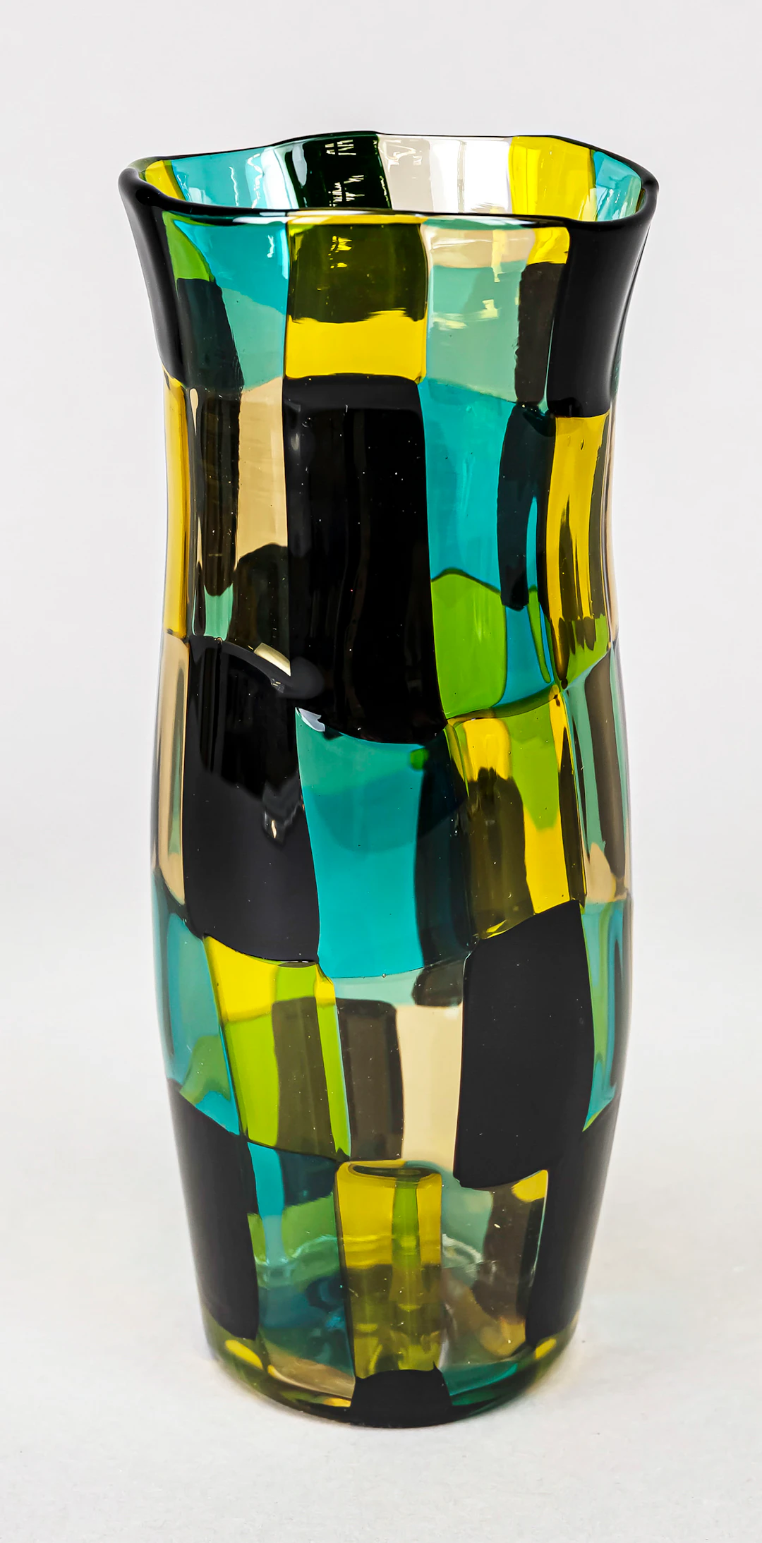 Pezzato-Vase, Italien, 2. H. 20.