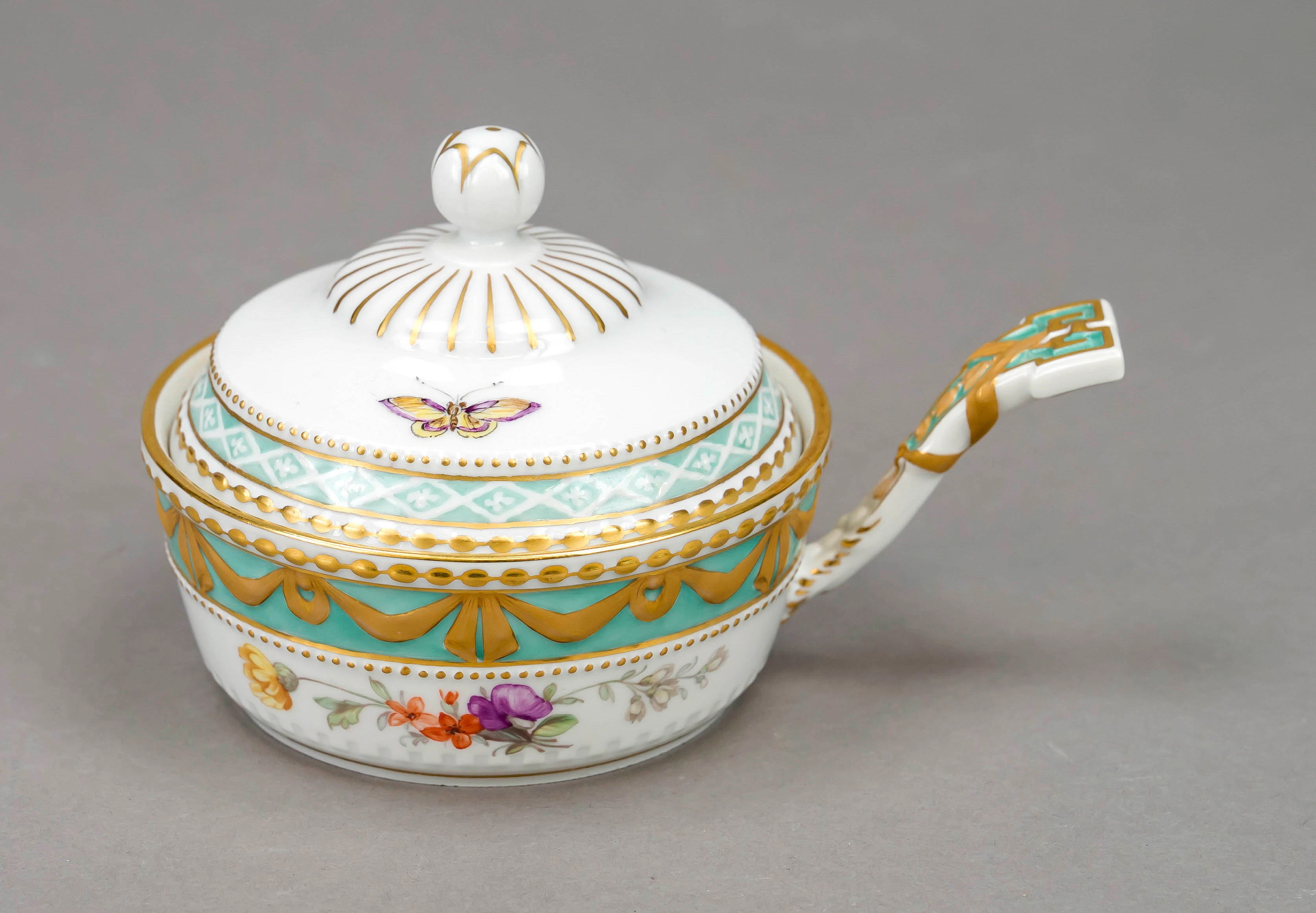 Butterpfännchen mit Deckel, KPM B