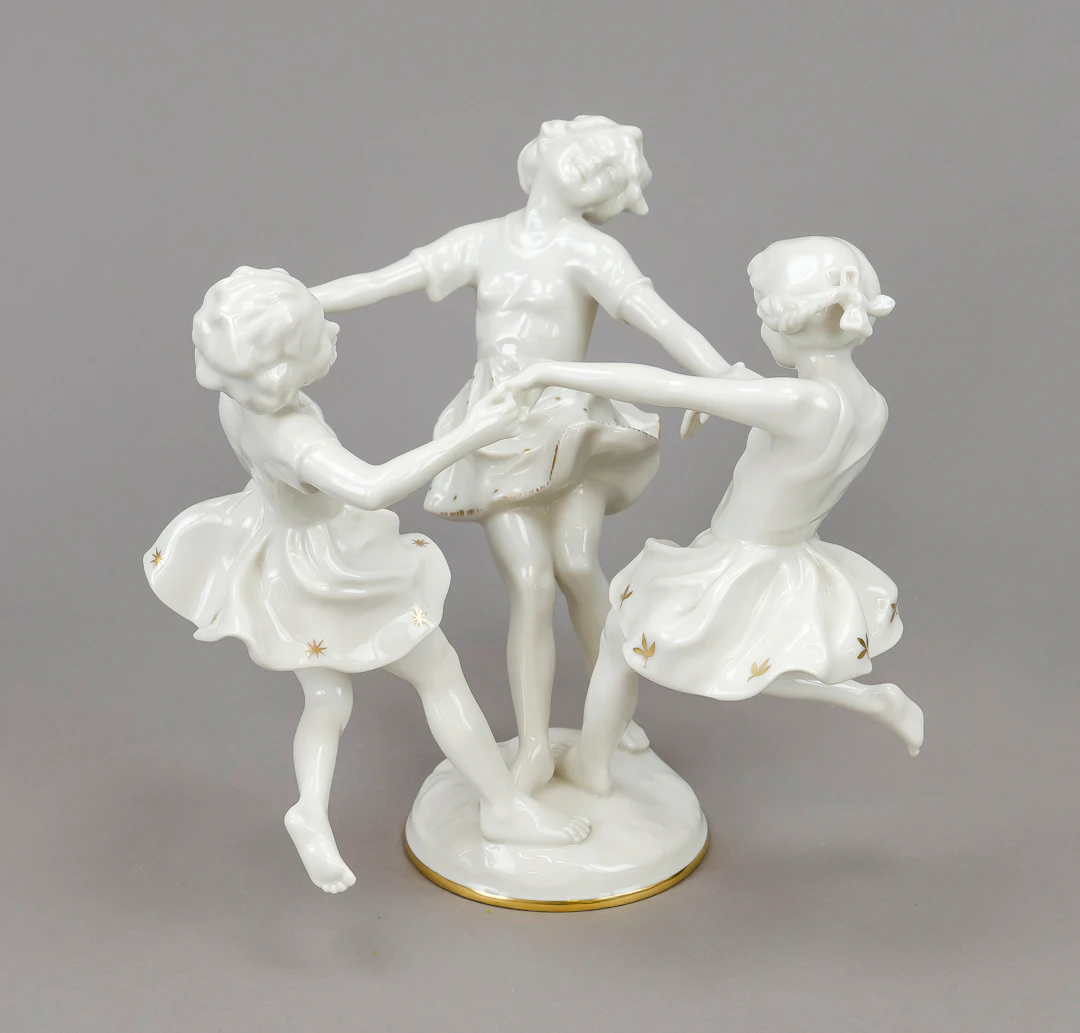 Maientanz Figurengruppe. Hutschen