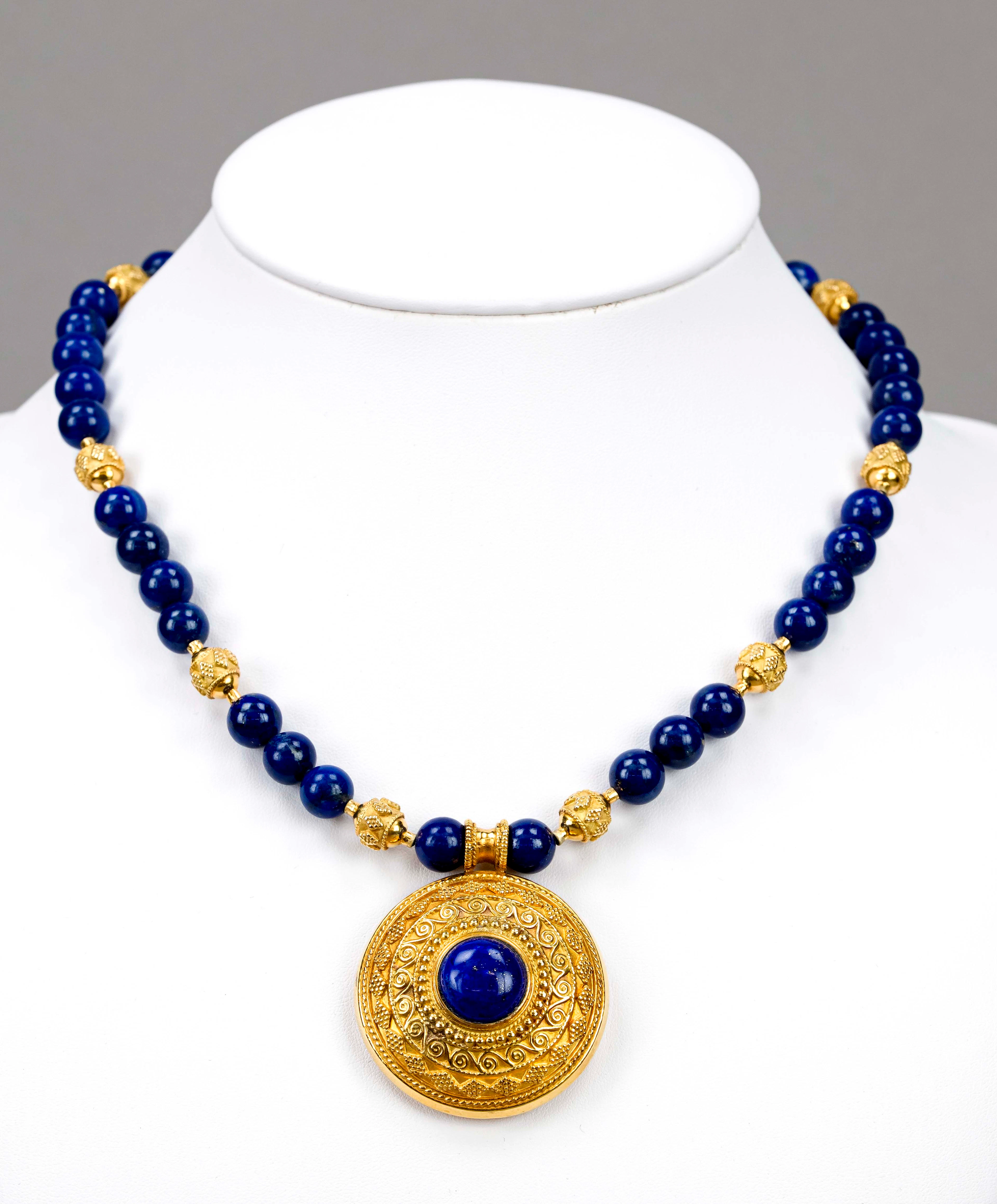 Schweres Lapislazuli-Collier mit
