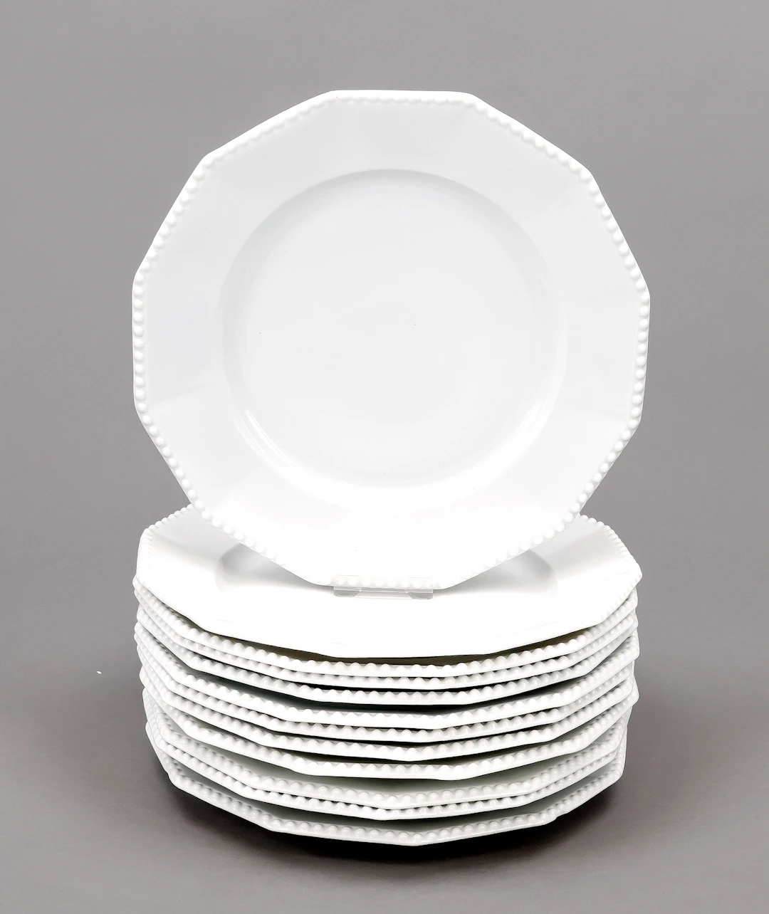 13 flache Gourmet-Teller, Nymphen