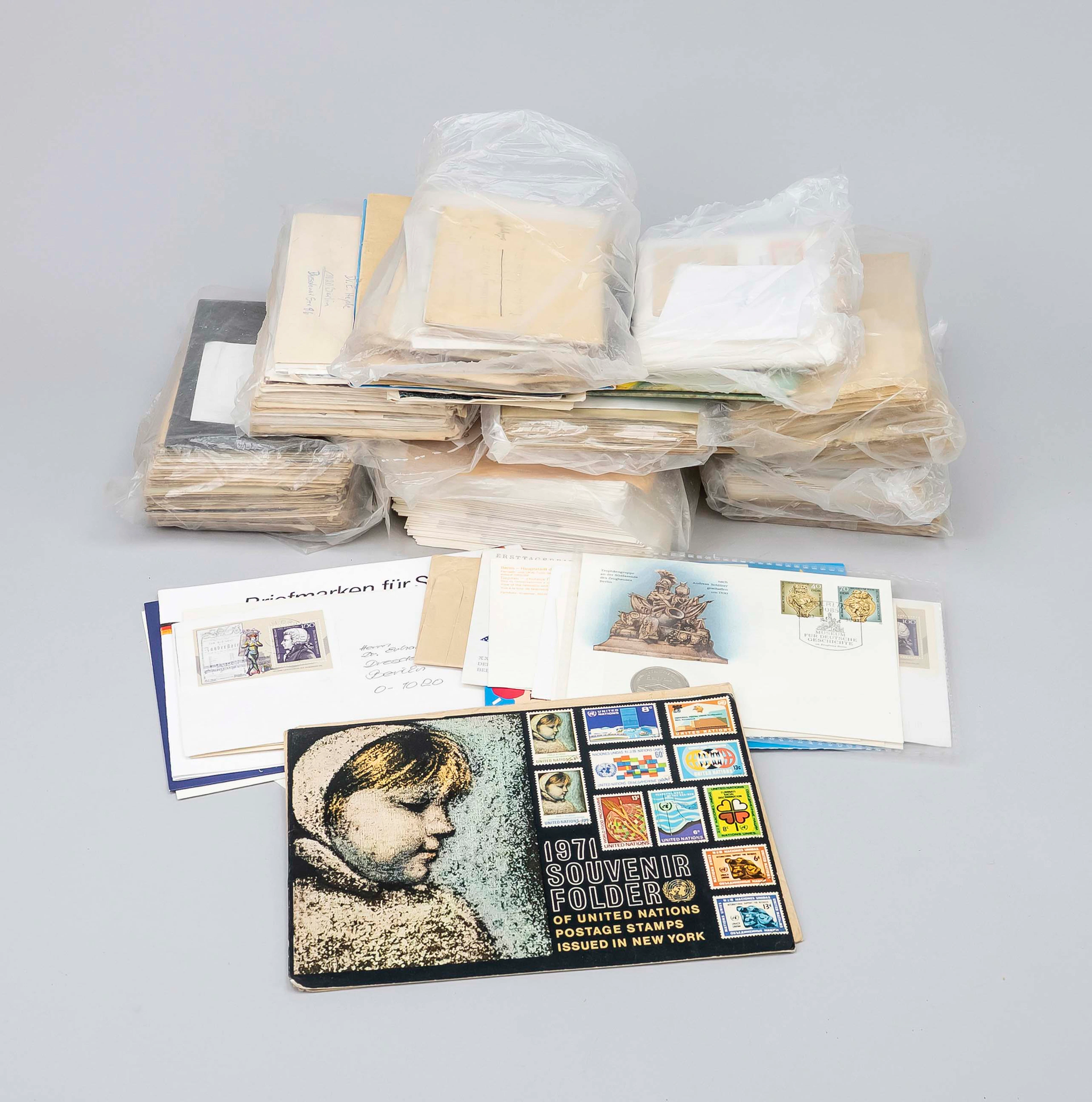 Konvolut Briefmarken. Vor allem D