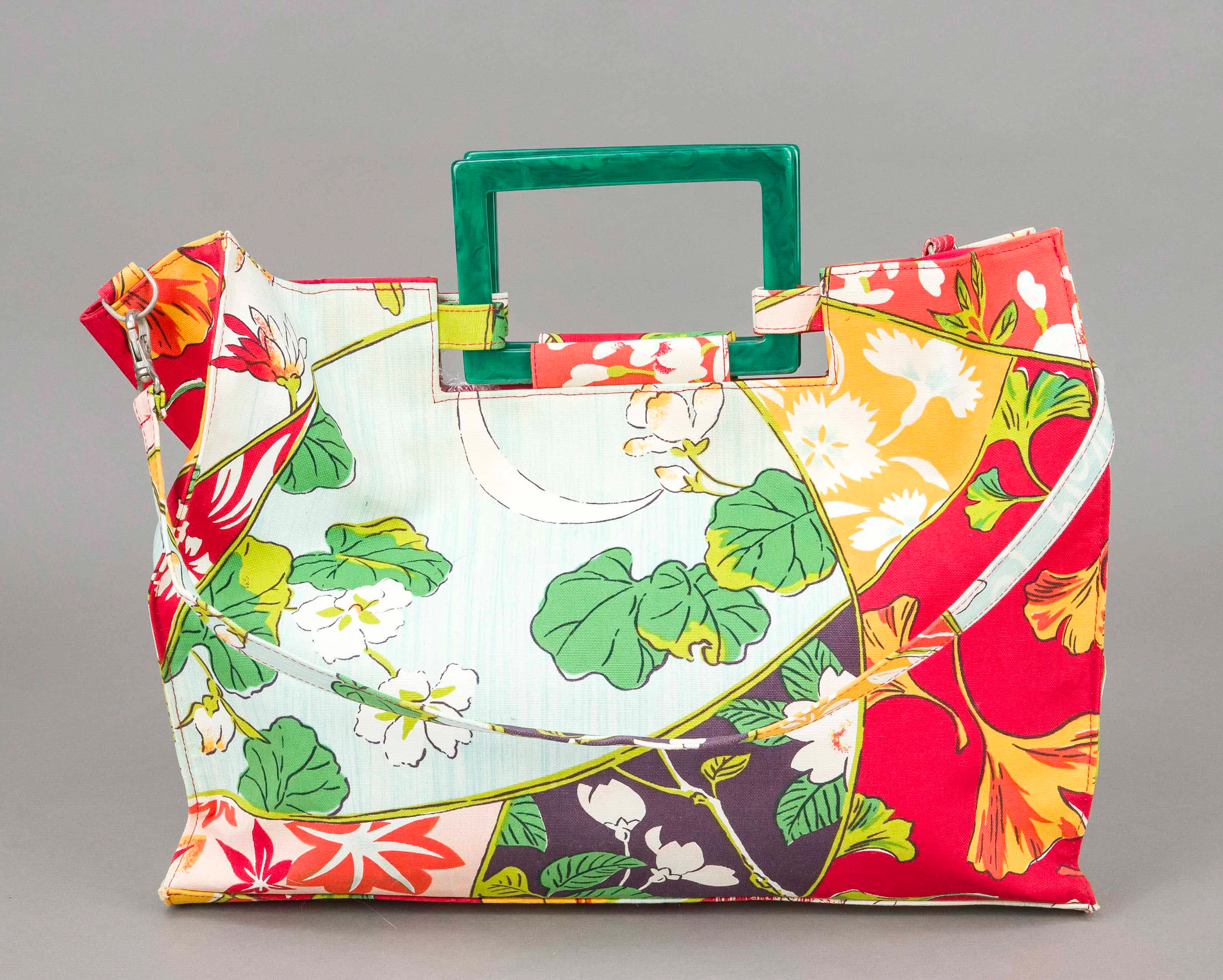 Kenzo, sommerliche Beach and Shop
