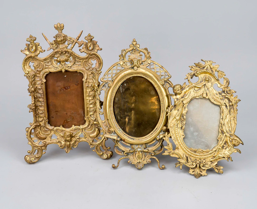 3 Rahmen, Ende 19. Jh., Bronze/Me