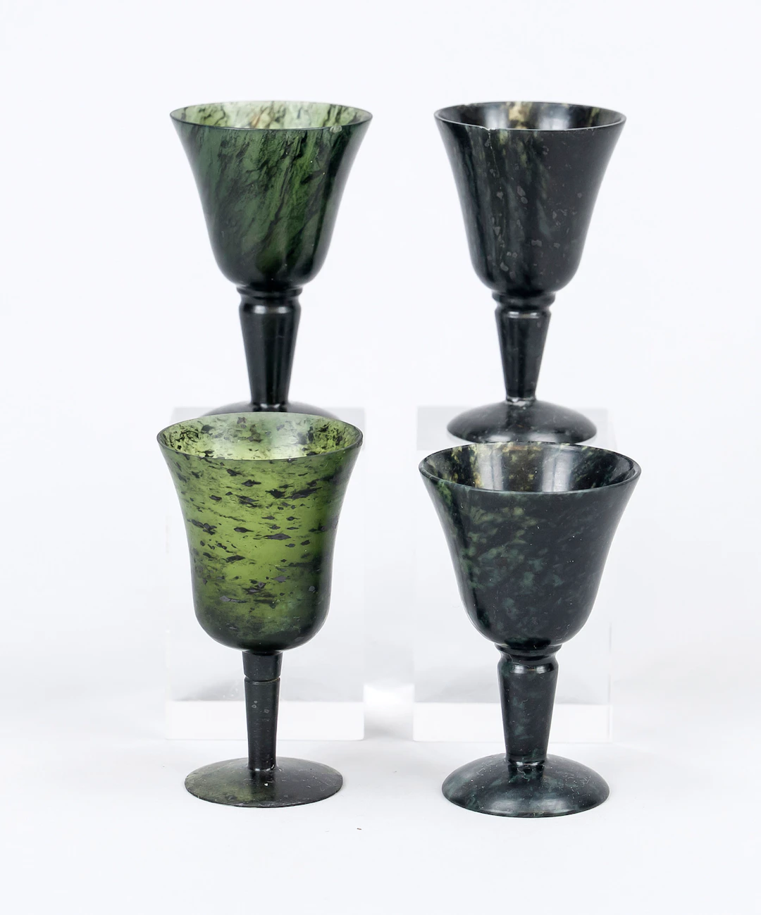 4 kleine Likörbecher, 20./21. Jh.