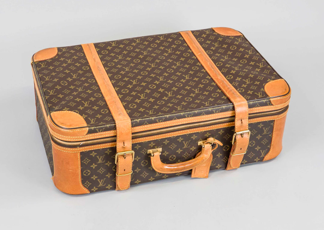 Louis Vuitton, Vintage Monogram C