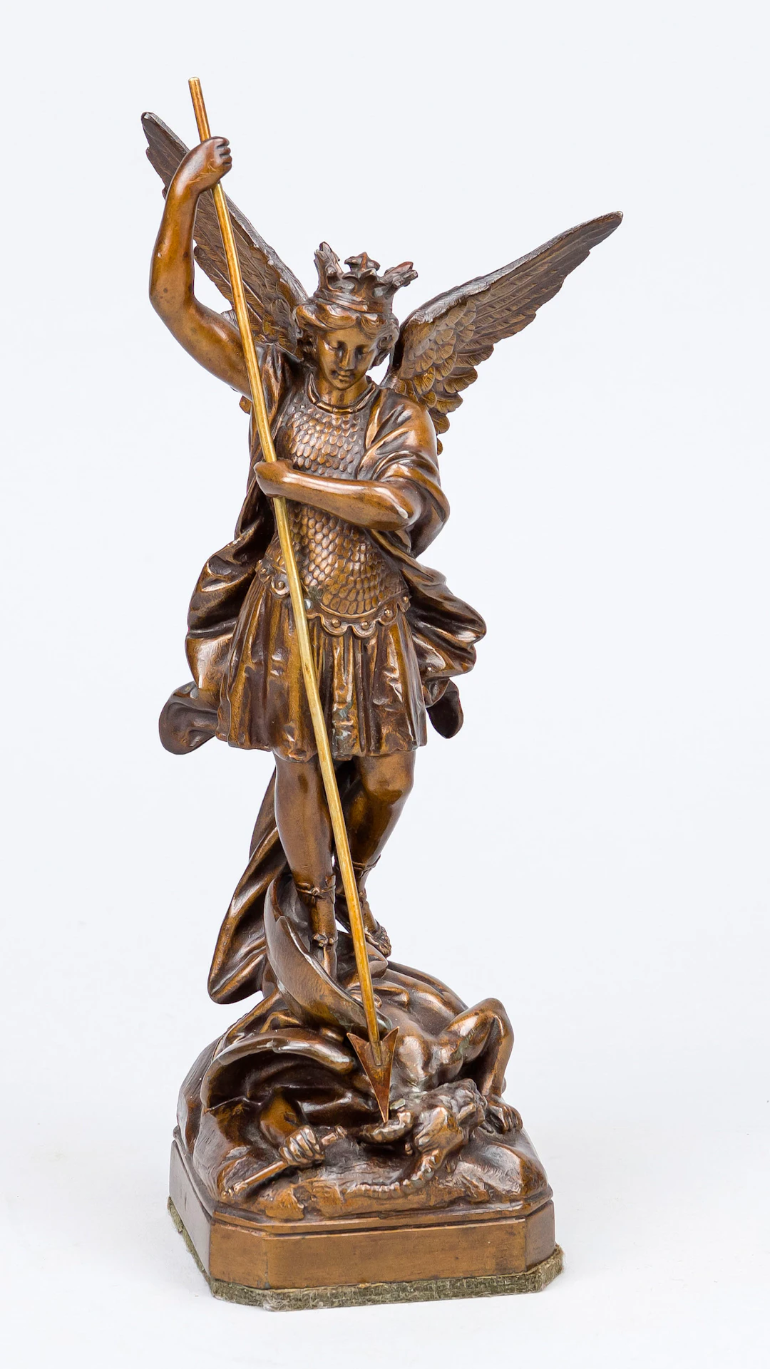 Erzengel Michael den Satan bezwin