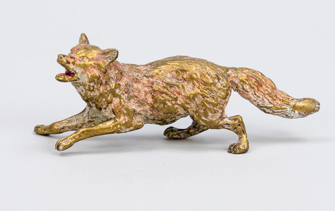 Wiener Bronze, 20. Jh., großer Fu