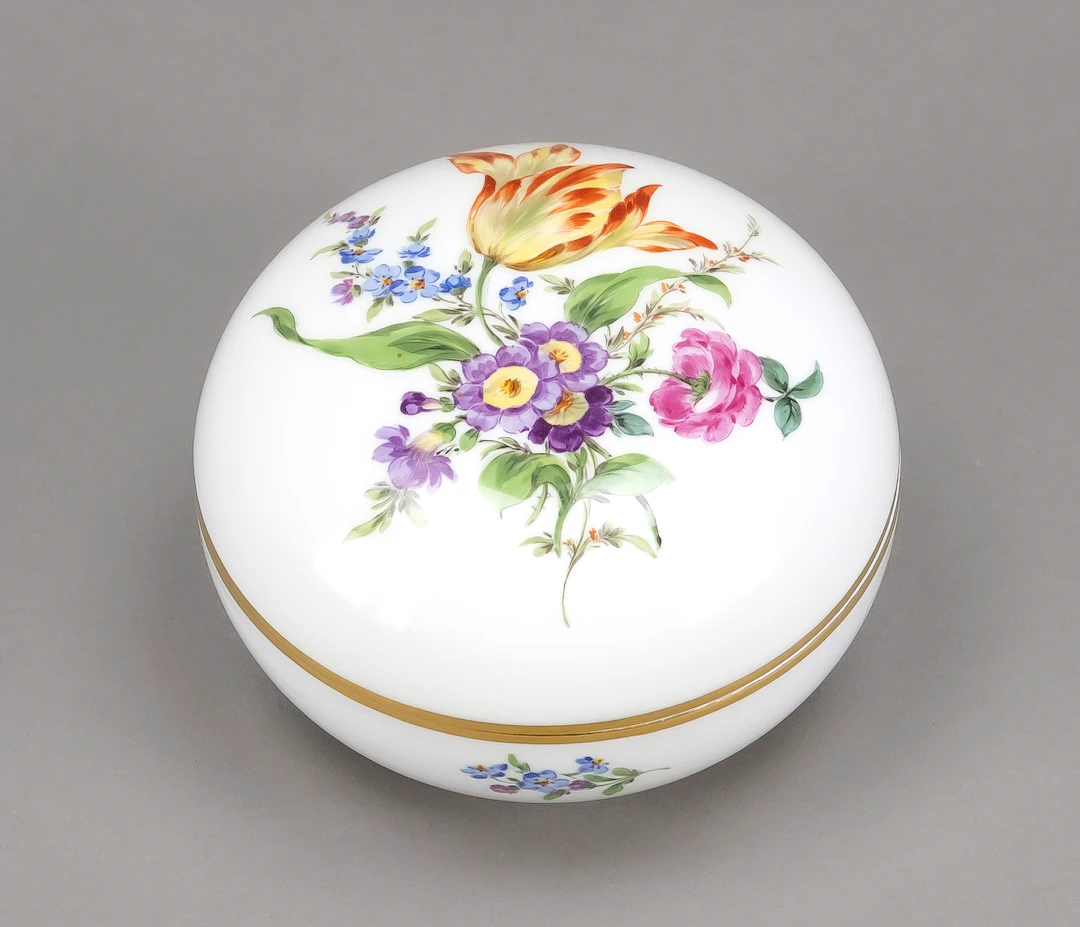 Deckeldose mit Blumen, Meissen, M
