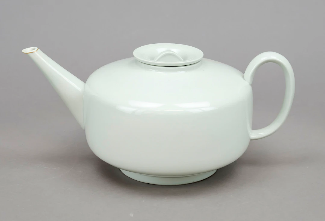 Teekanne, KPM Berlin, Marke 1945