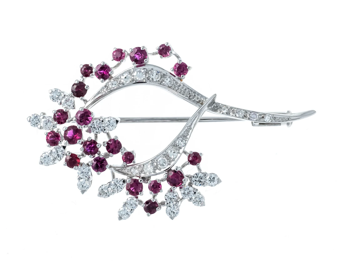 Rubin-Brillant-Brosche WG 750/000