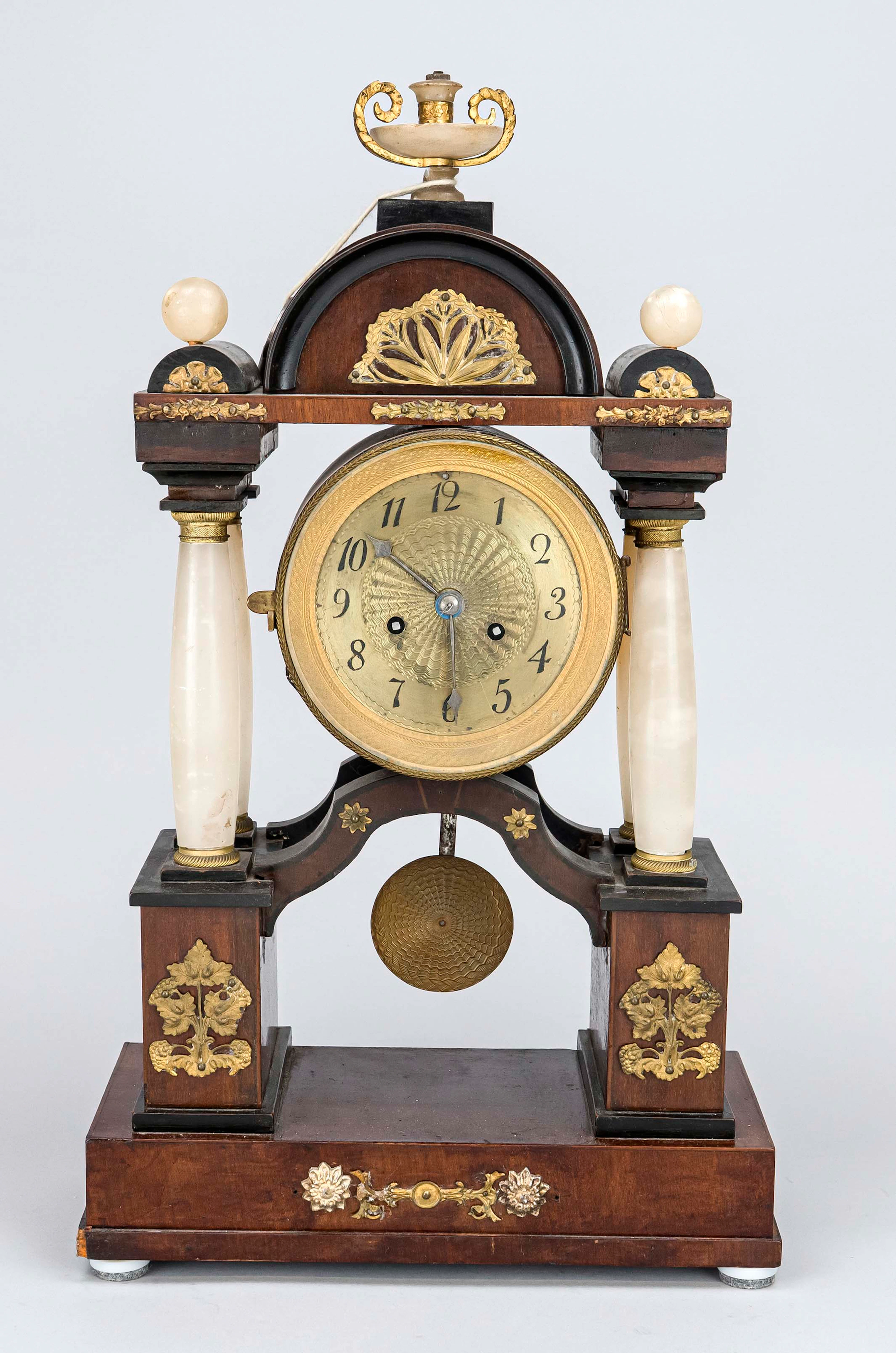 Tischuhr Biedermeier, um 1820, au