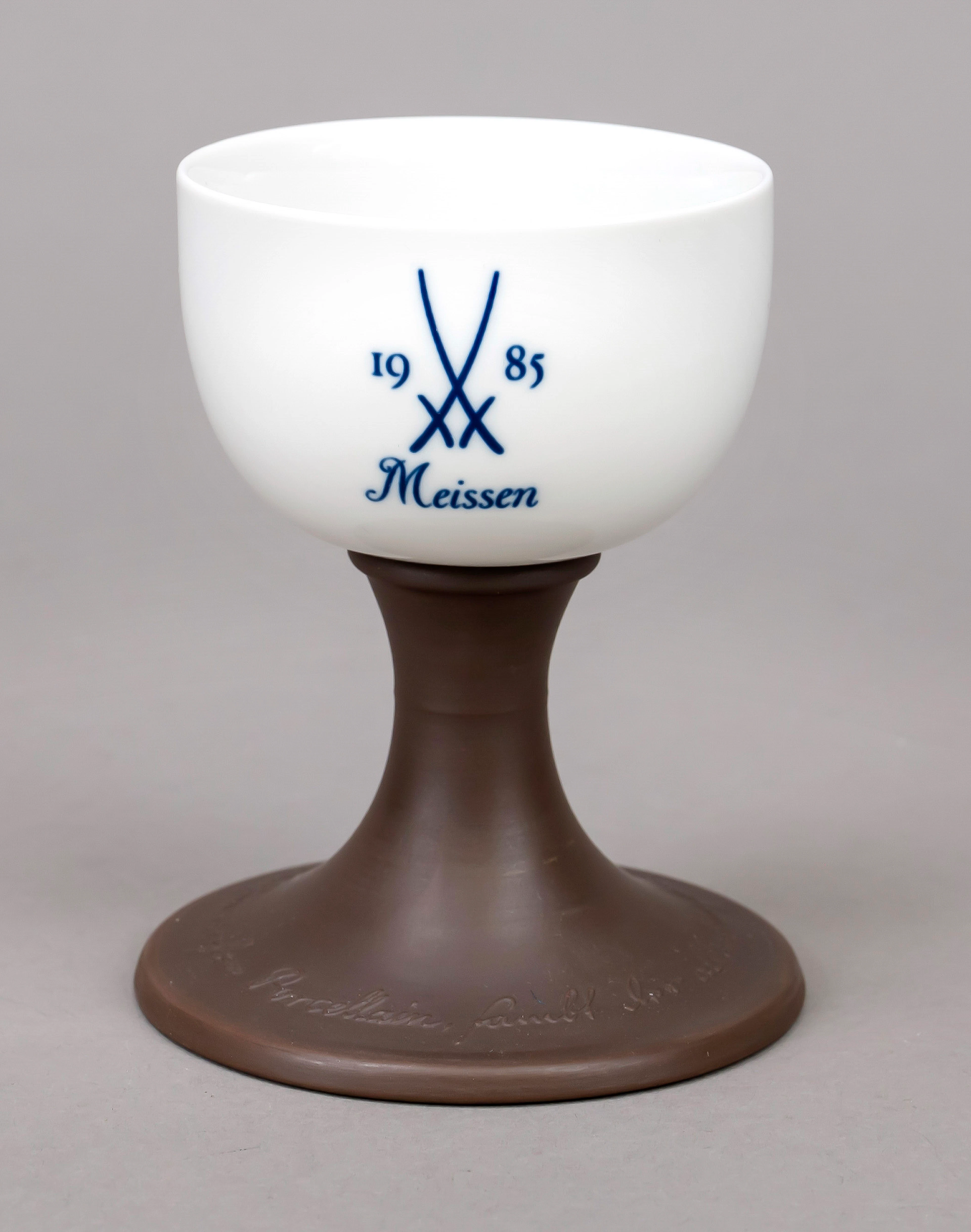 Pokal mit Manufakturzeichen, Meis