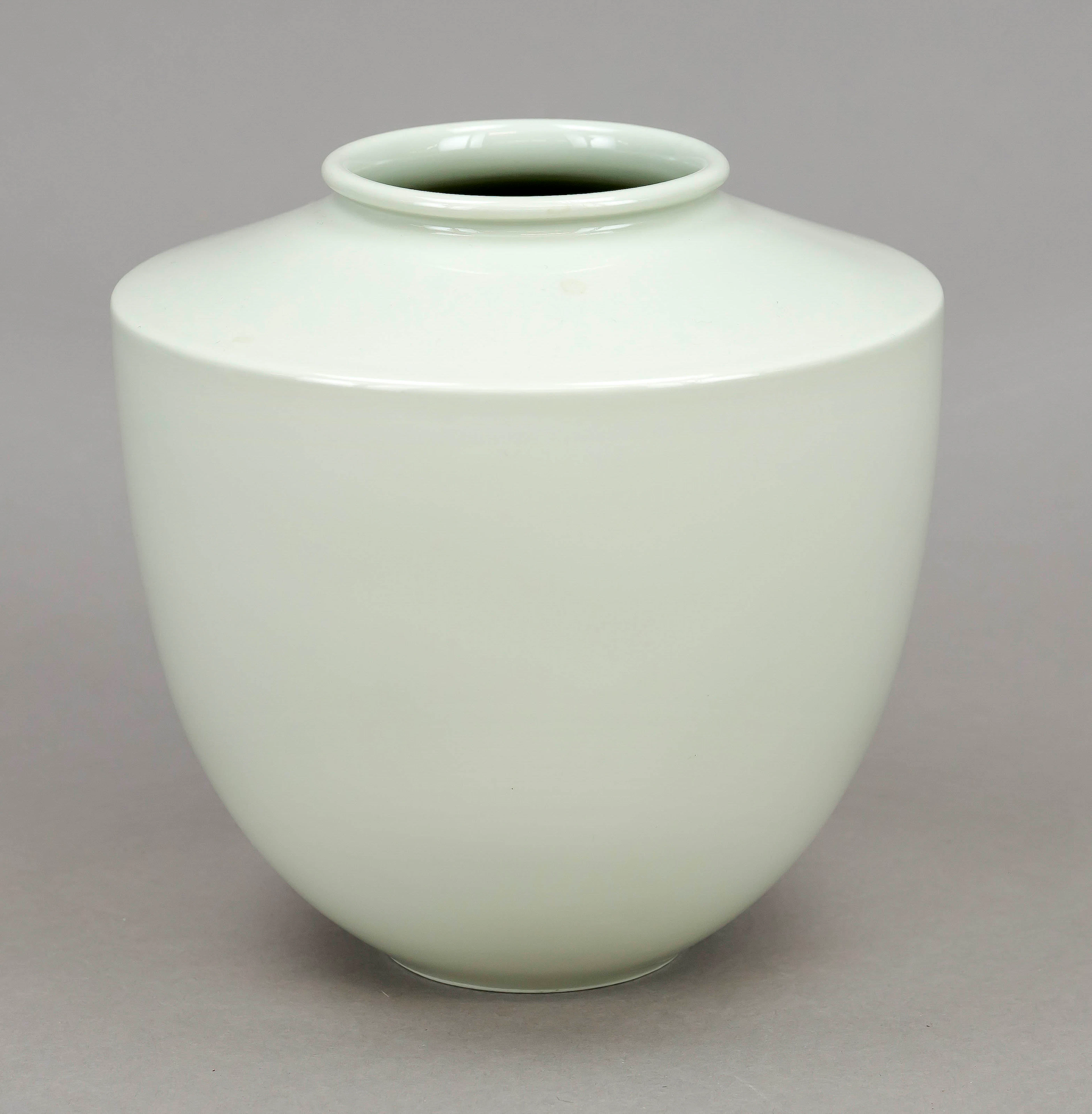 Vase, KPM Berlin, 20. Jh., 2.W, E