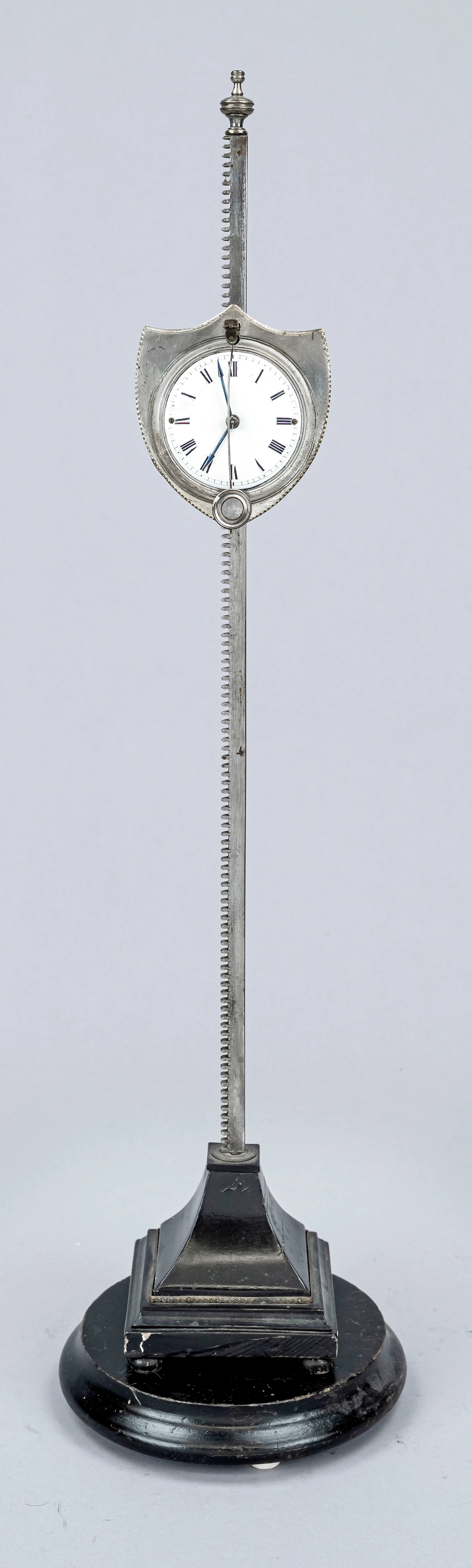Sägeuhr, Zahnstangenuhr, Sägezahn