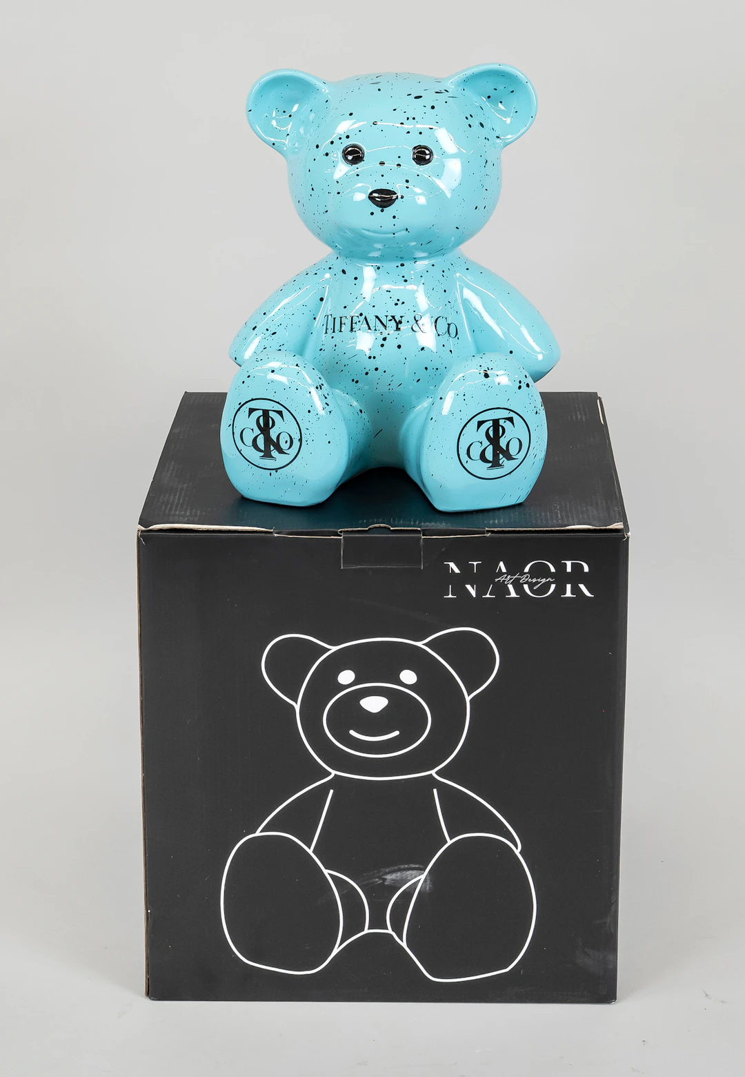 Skulptur Teddy Tiffany & Co., Fra