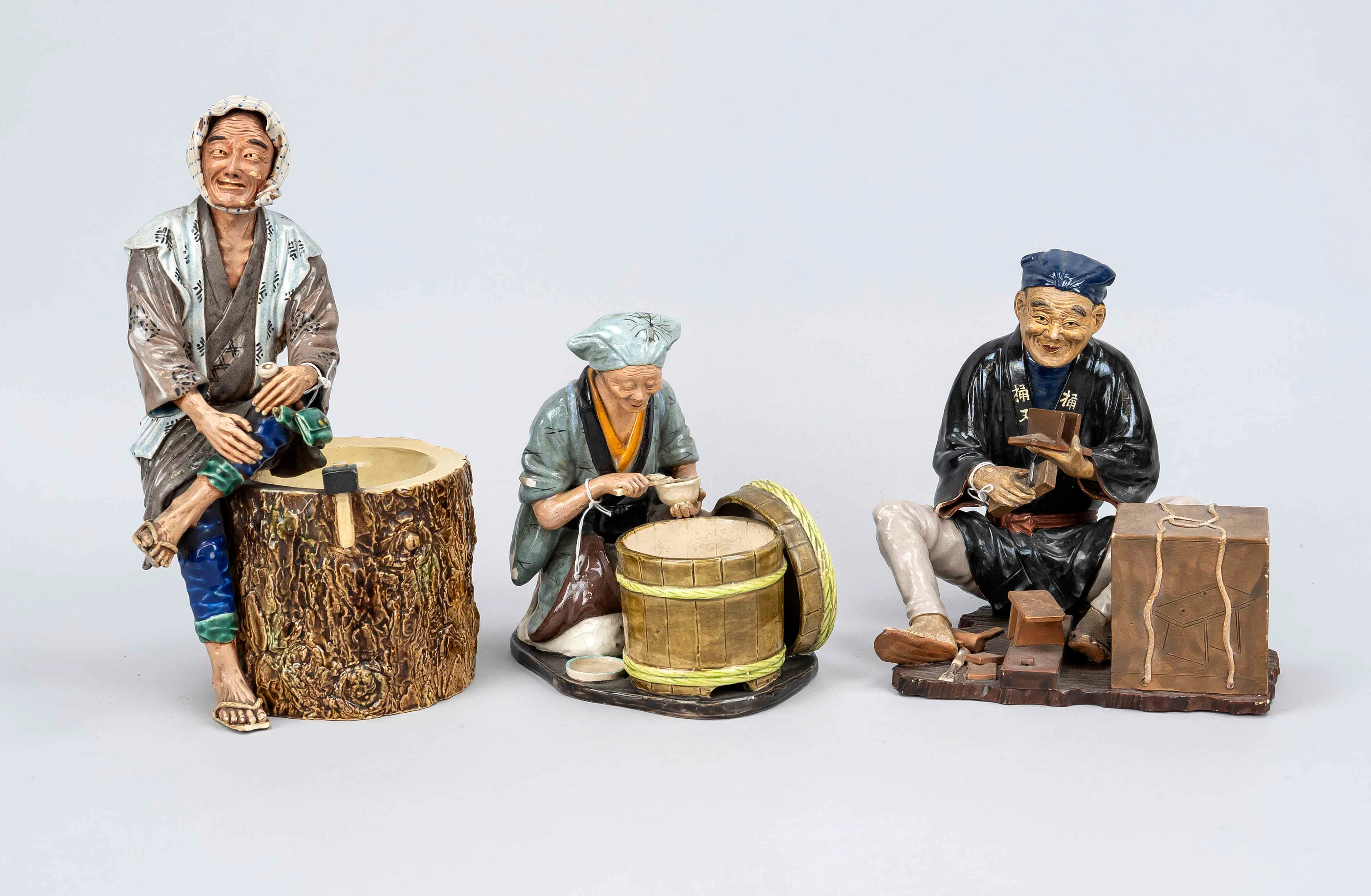 3 Figuren von Handwerkern, Japan