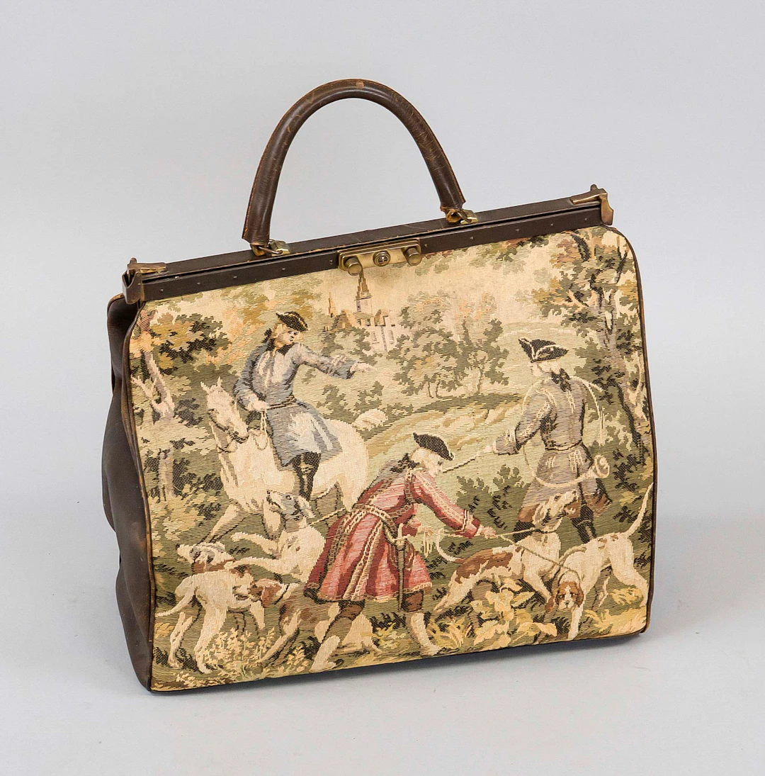 Arzttasche mit Gobelin-Bezug, Mit