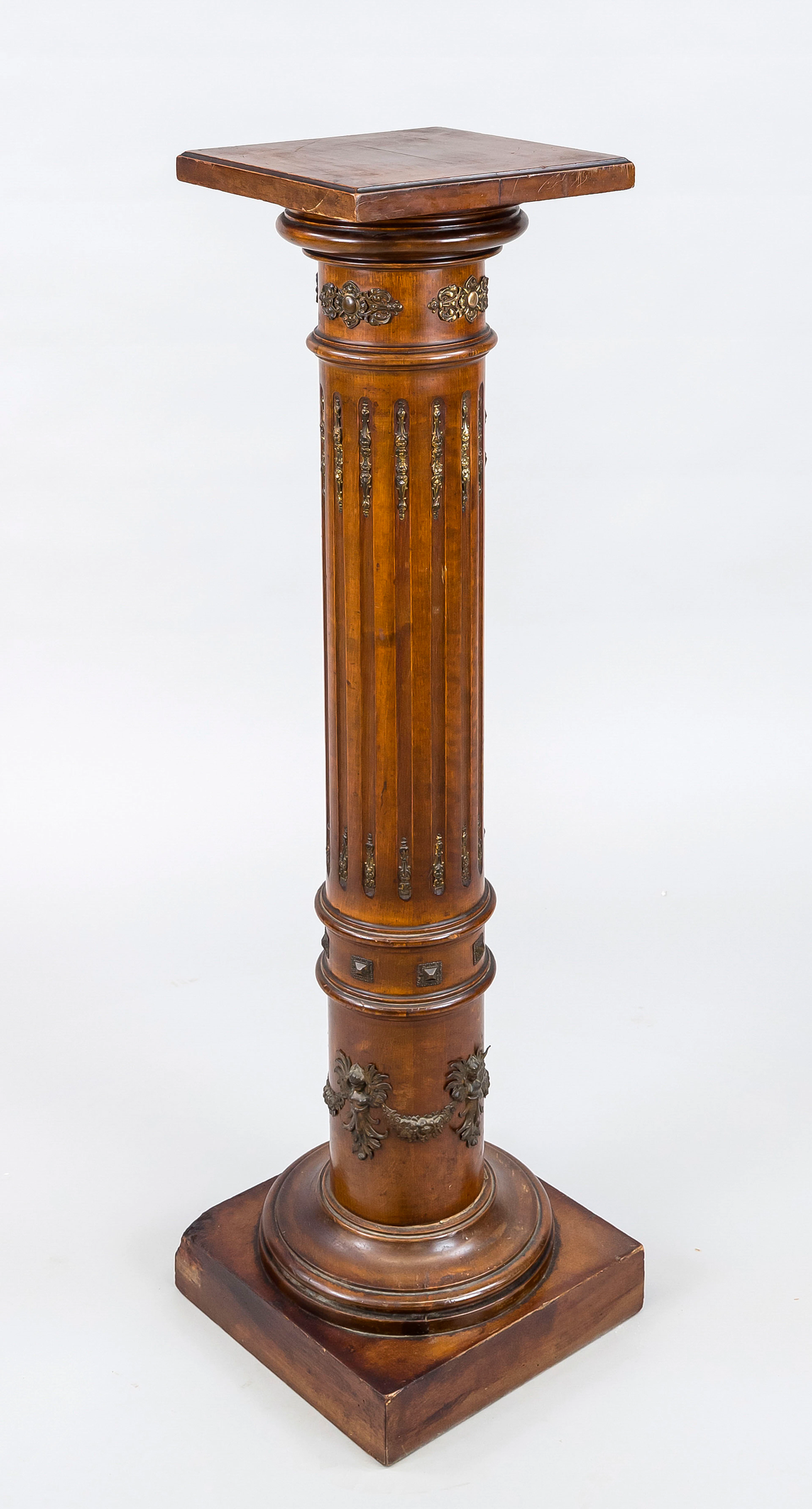 Säule, Ende 19. Jh., Mahagoni (Fu