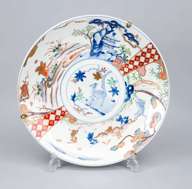 Großer Imari Teller, Japan, Ende