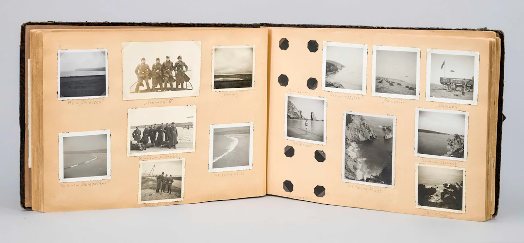 Fotoalbum Luftwaffe, Mitte 20. Jh