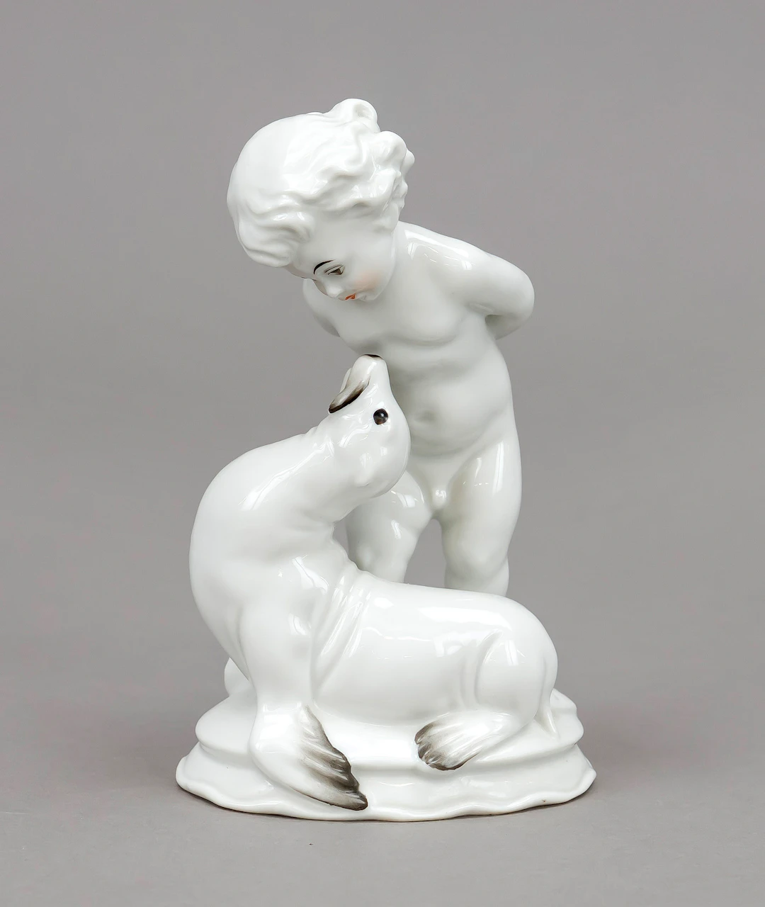 Putto mit Seehund, Rosenthal, 1.