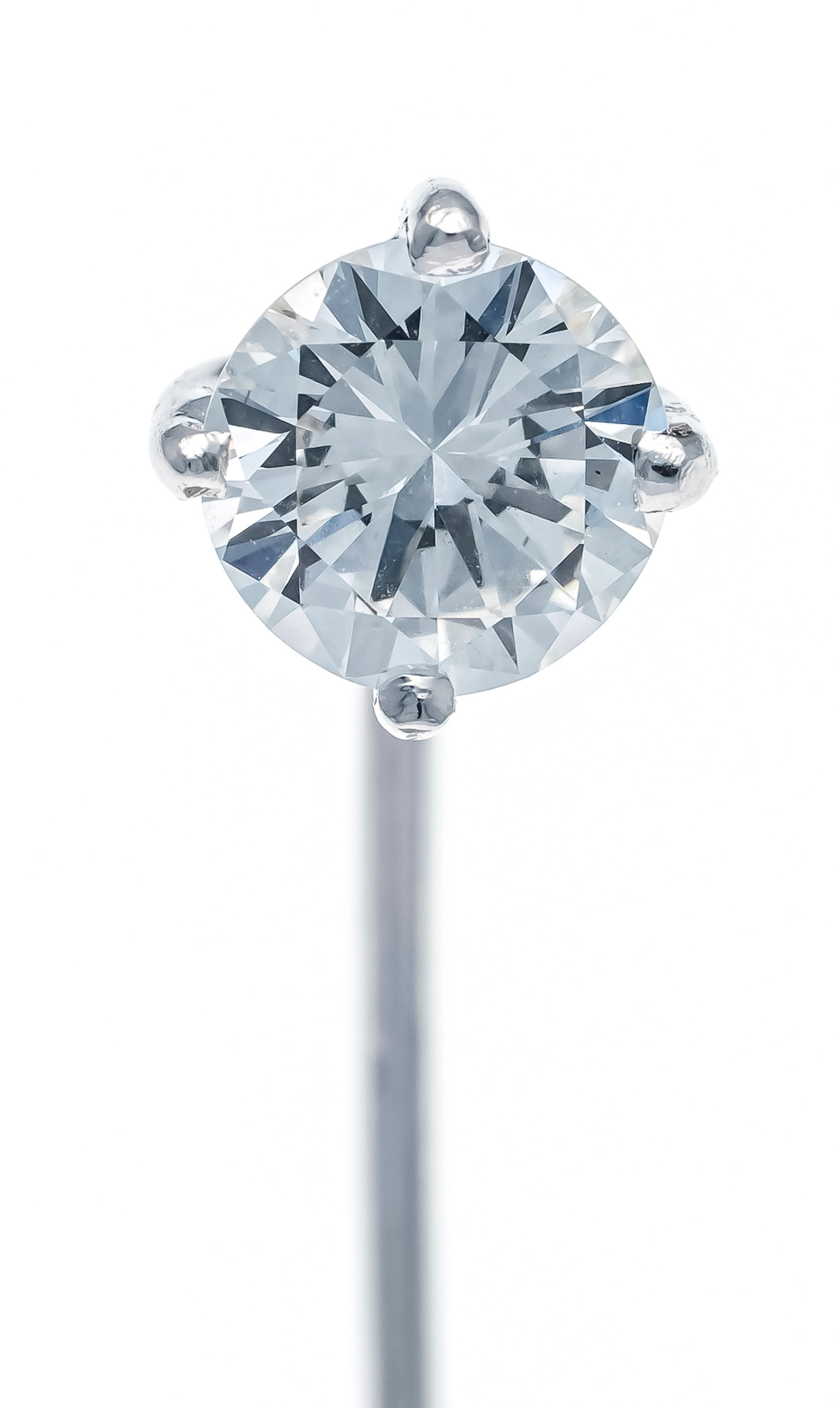 Solitär Brillant-Anstecknadel WG