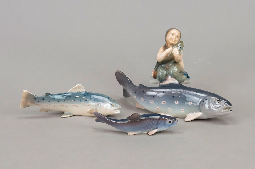 Drei Fische u. Meerjungfrau mit F