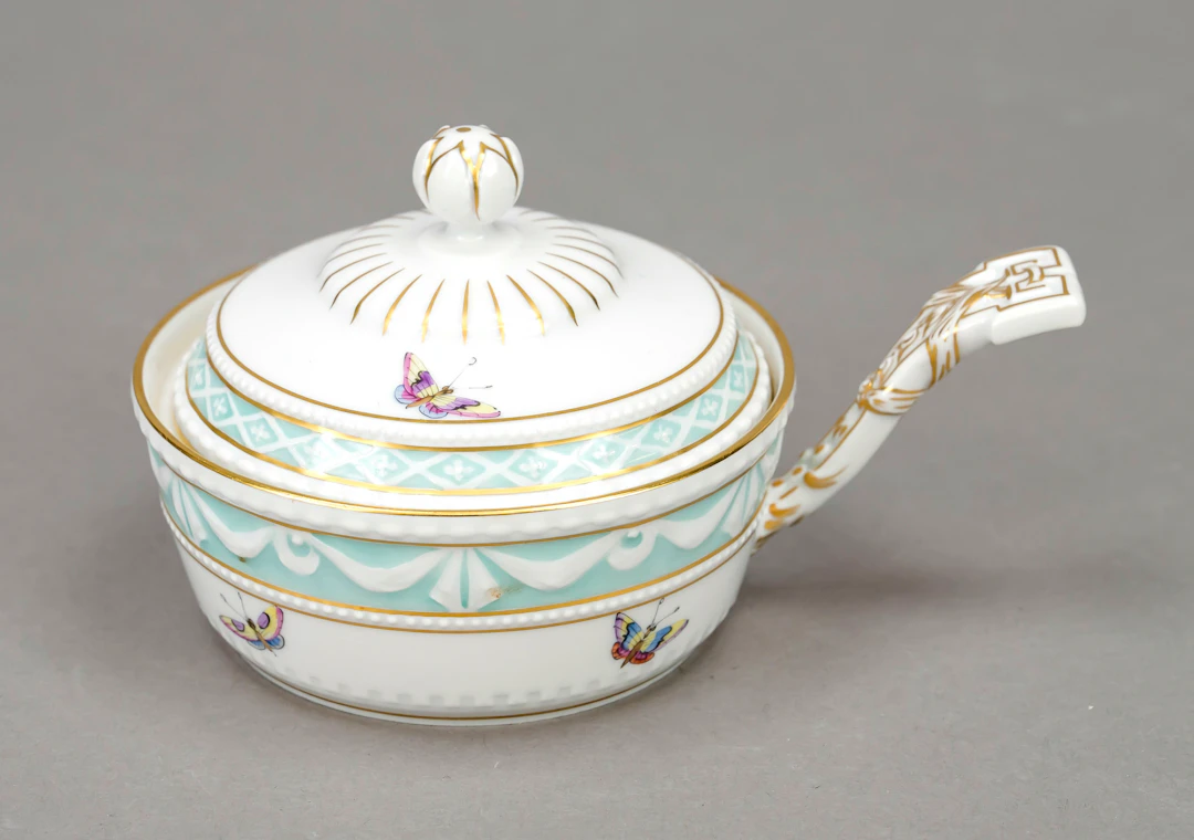 Butterpfännchen mit Deckel, KPM B