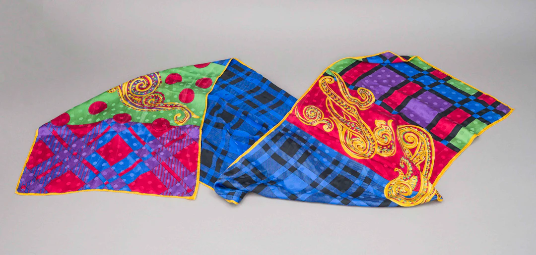 Versace, leichter polychrom gemus