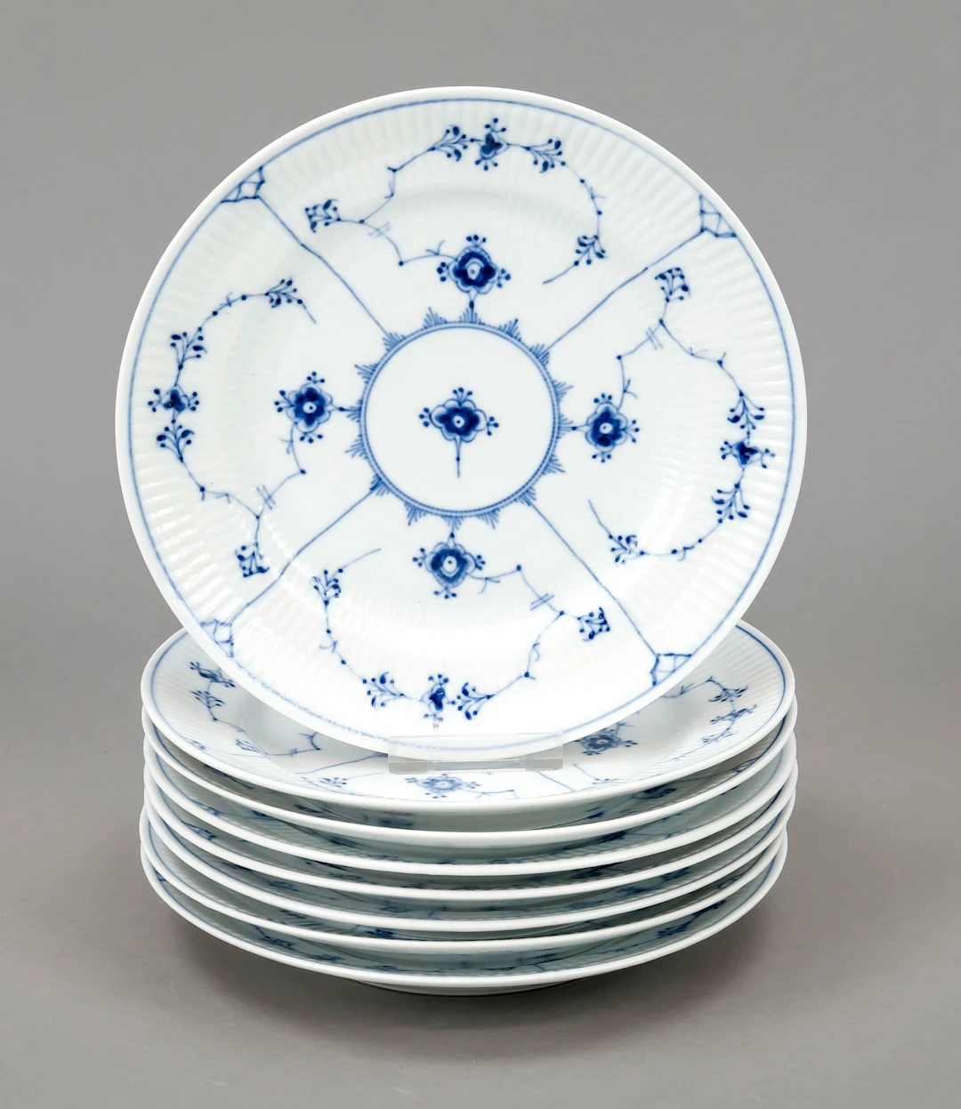 Acht Dessertteller, Royal Copenha