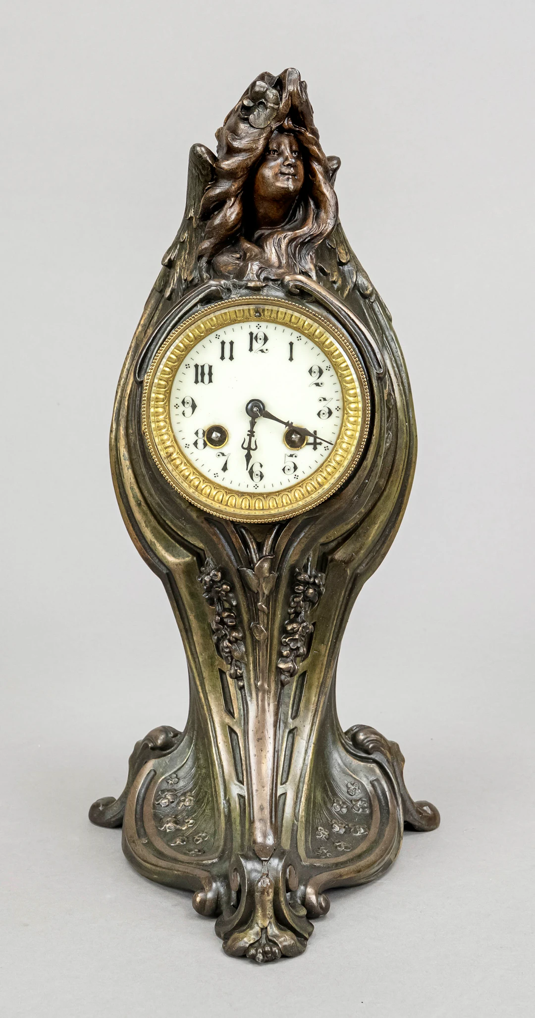Jugendstil - Tischur um 1890, Wei