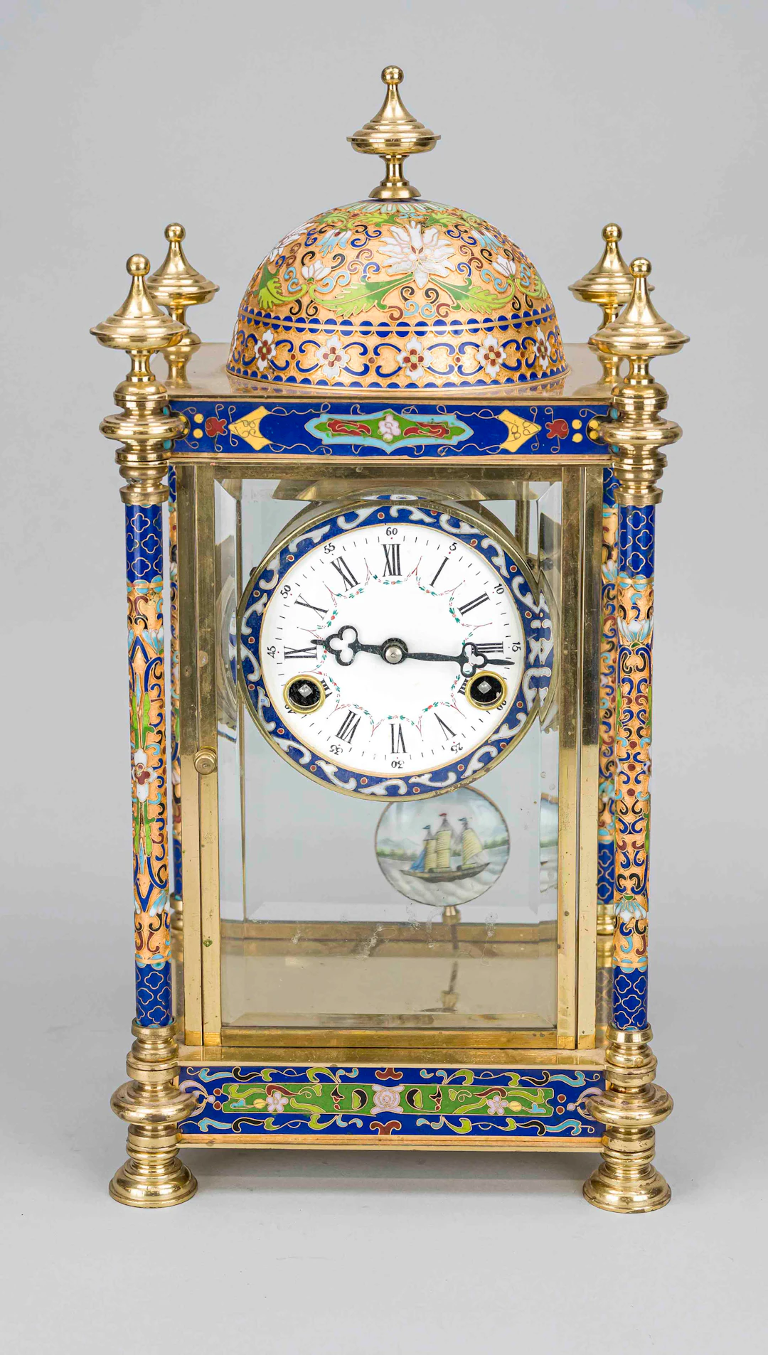 Glaspendule, 20. Jh., in Cloisonn