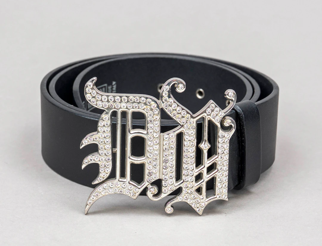 Versace, Gürtel, schwarzes Leder