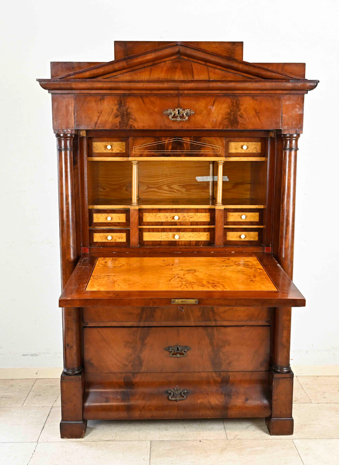 Biedermeier-Standsekretär um 1850