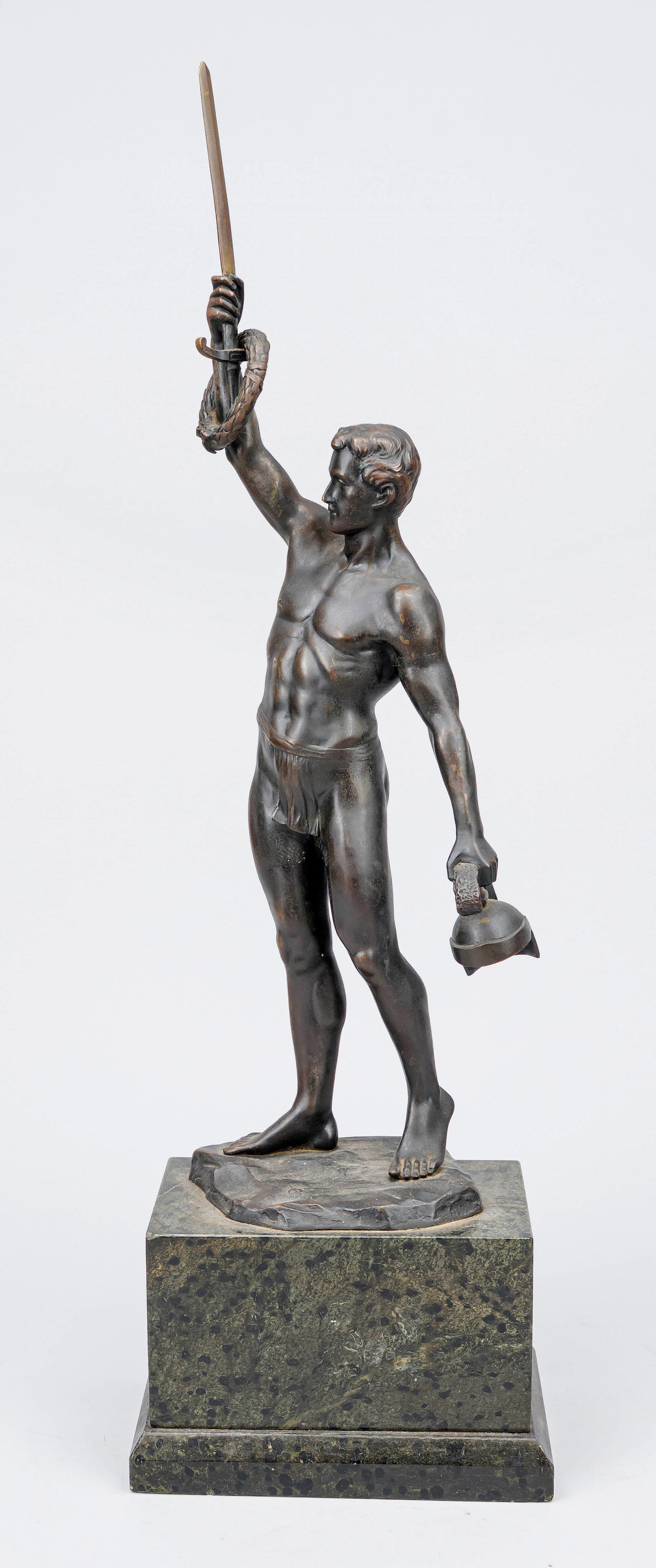 Hans Keck (1875-1941), Sieger, At