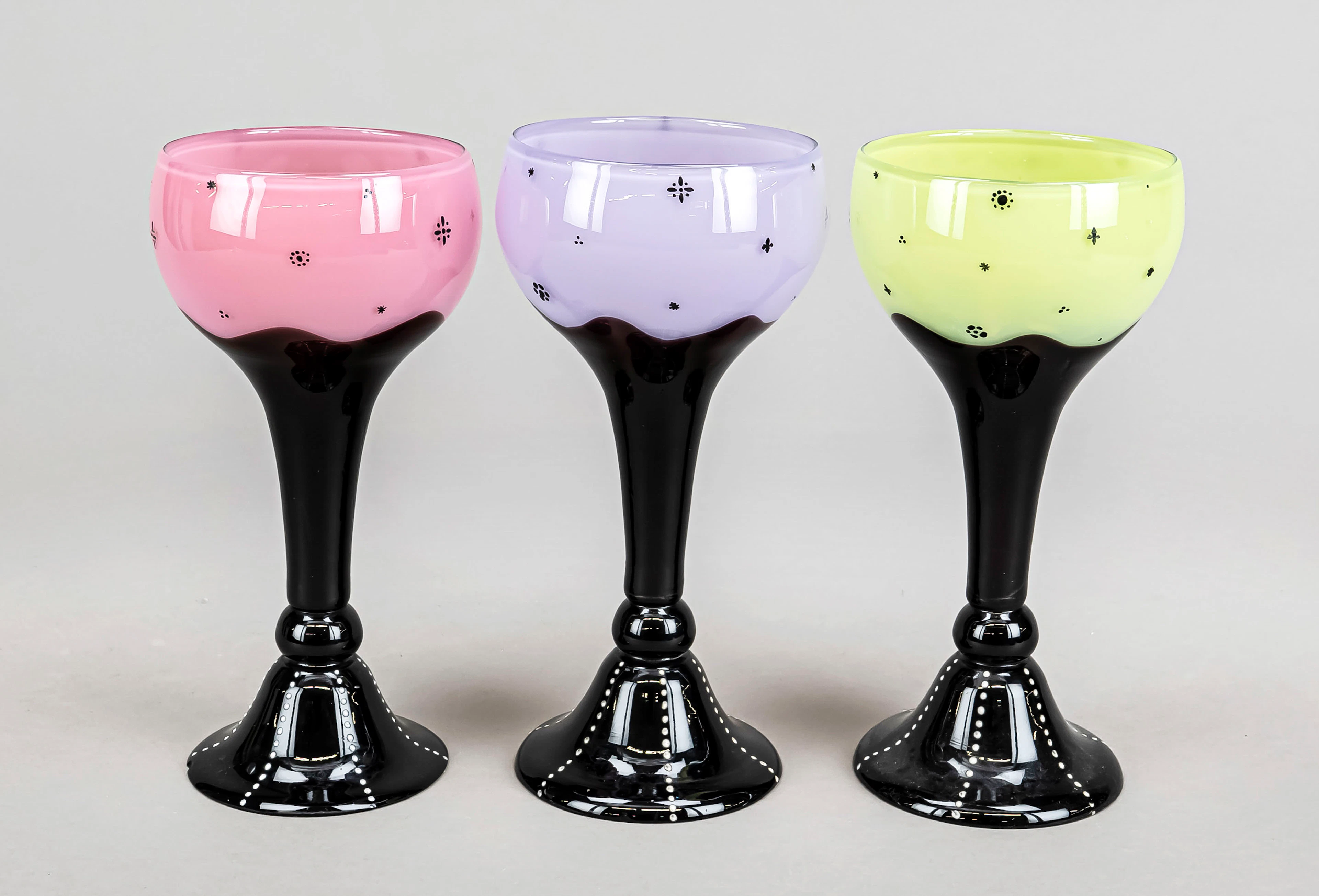 Drei große Weinpokale, Loetz Witwe