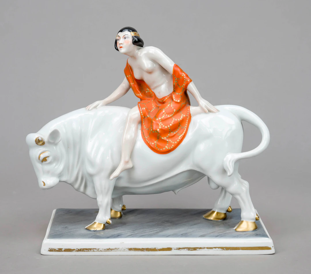 Art déco-Figur Europa auf dem St