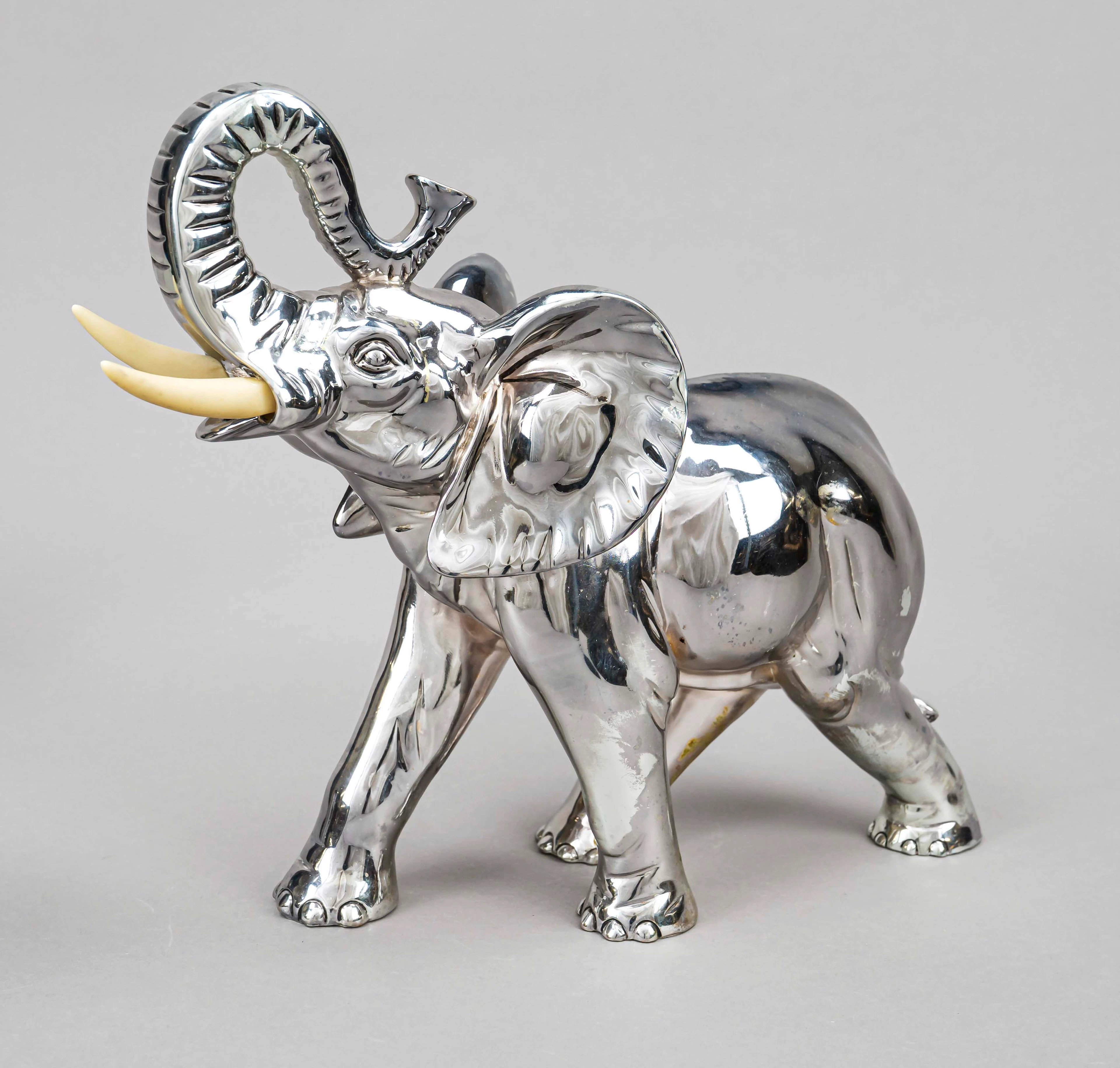 Großer schreitender Elefant, Ital