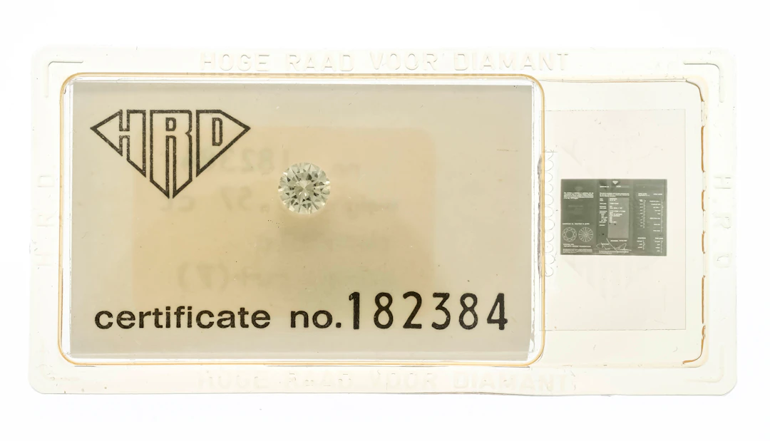 Brillant 0,57 ct Feines Weiß+ (F)