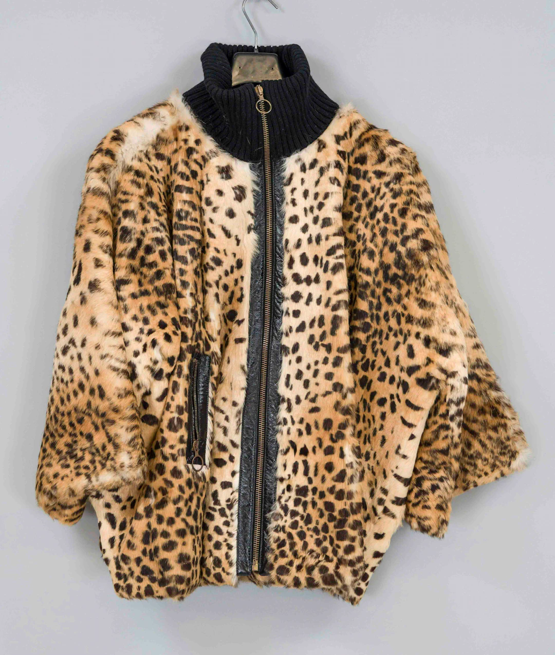 Dolce Gabbana, stylische Pelzjack