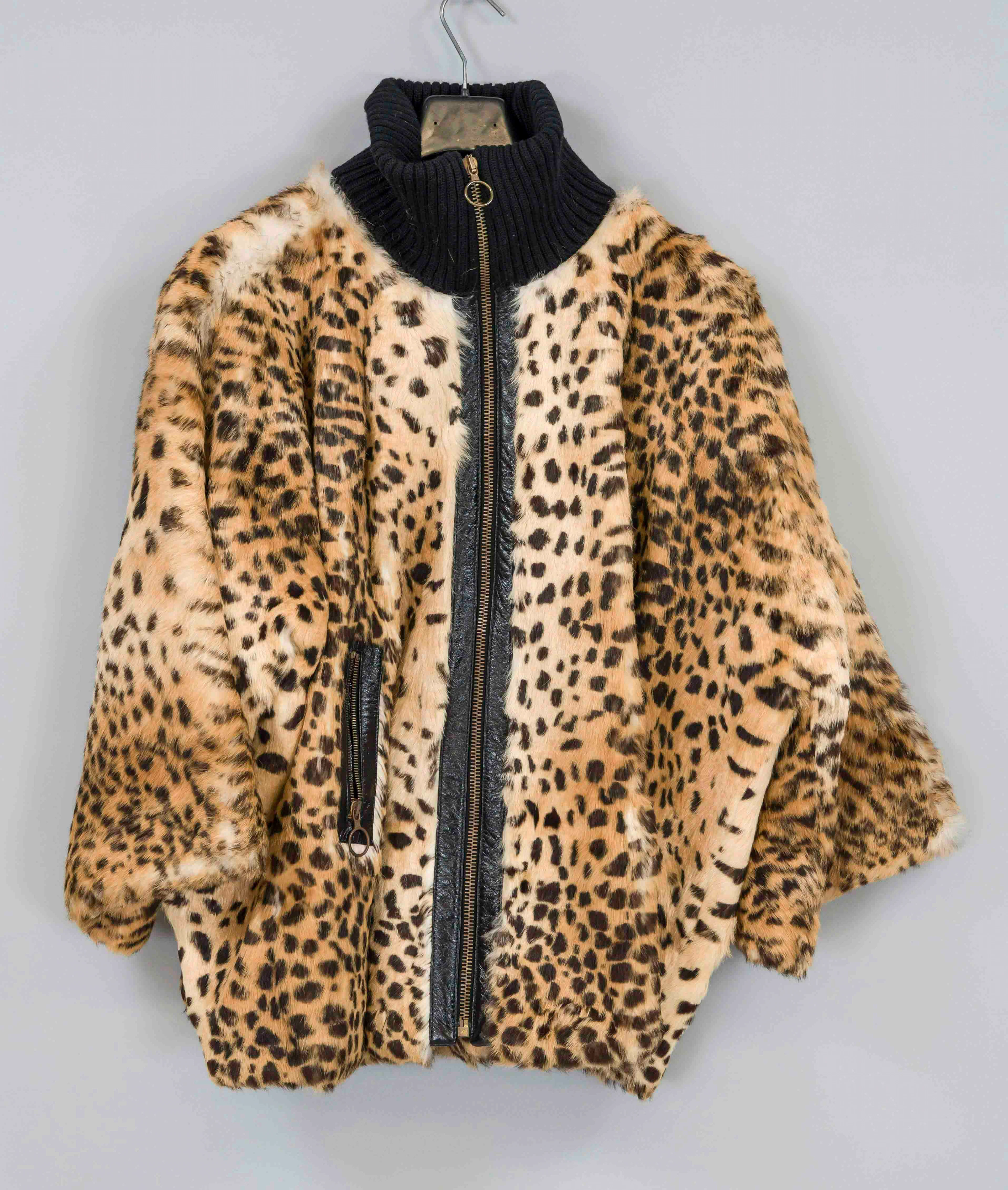 Dolce Gabbana, stylische Pelzjack