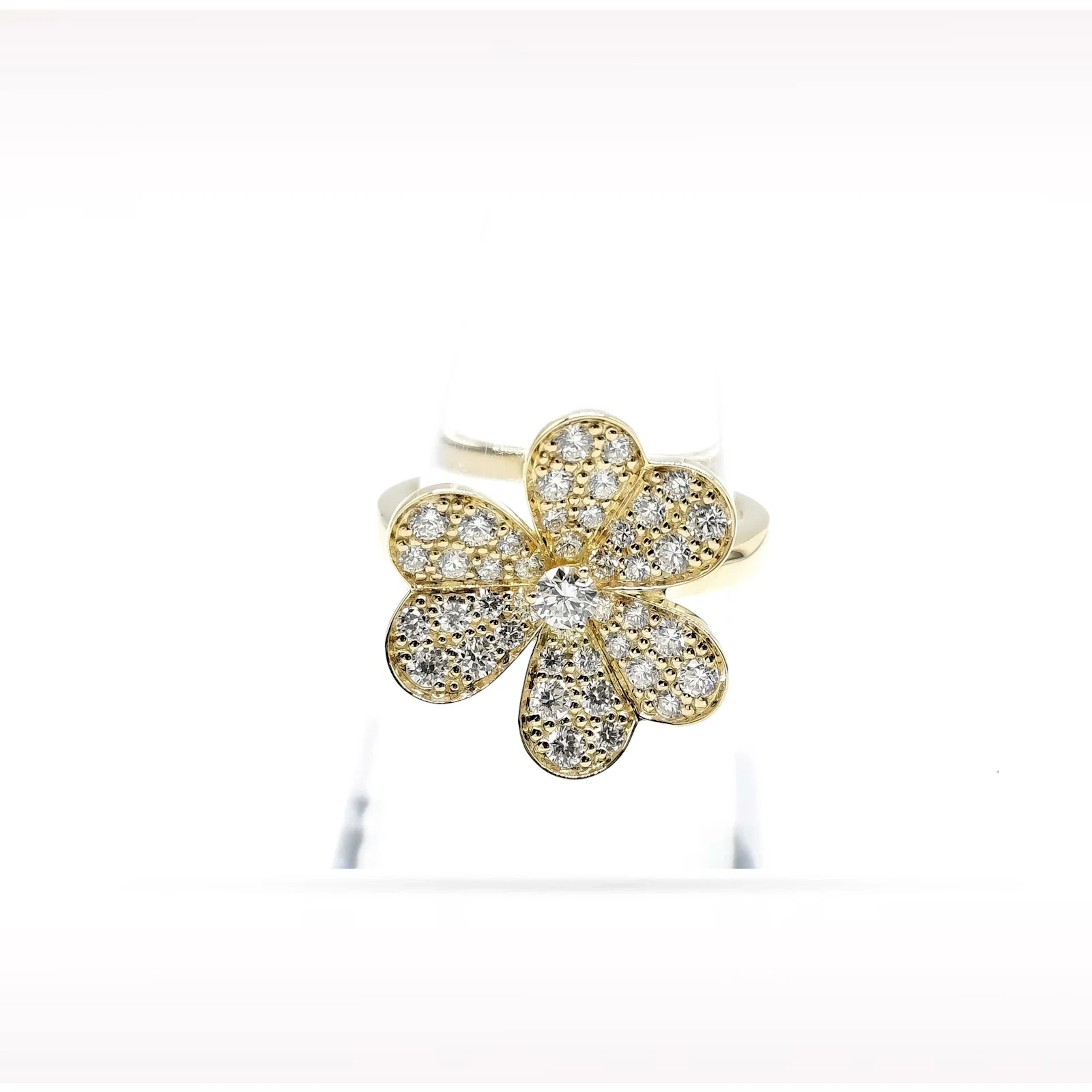 Van Cleef & Arpels Frivole Flower Pave Diamond 18K Yellow Gold Ring